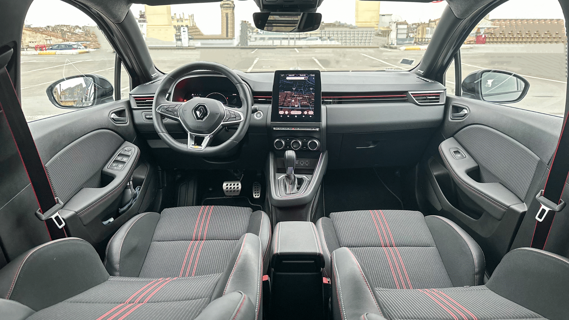 Renault Clio RS Line RS-Line - Boite Automatique | Hybride 4.5L | GARE ST-JEAN (750m) avec GPS