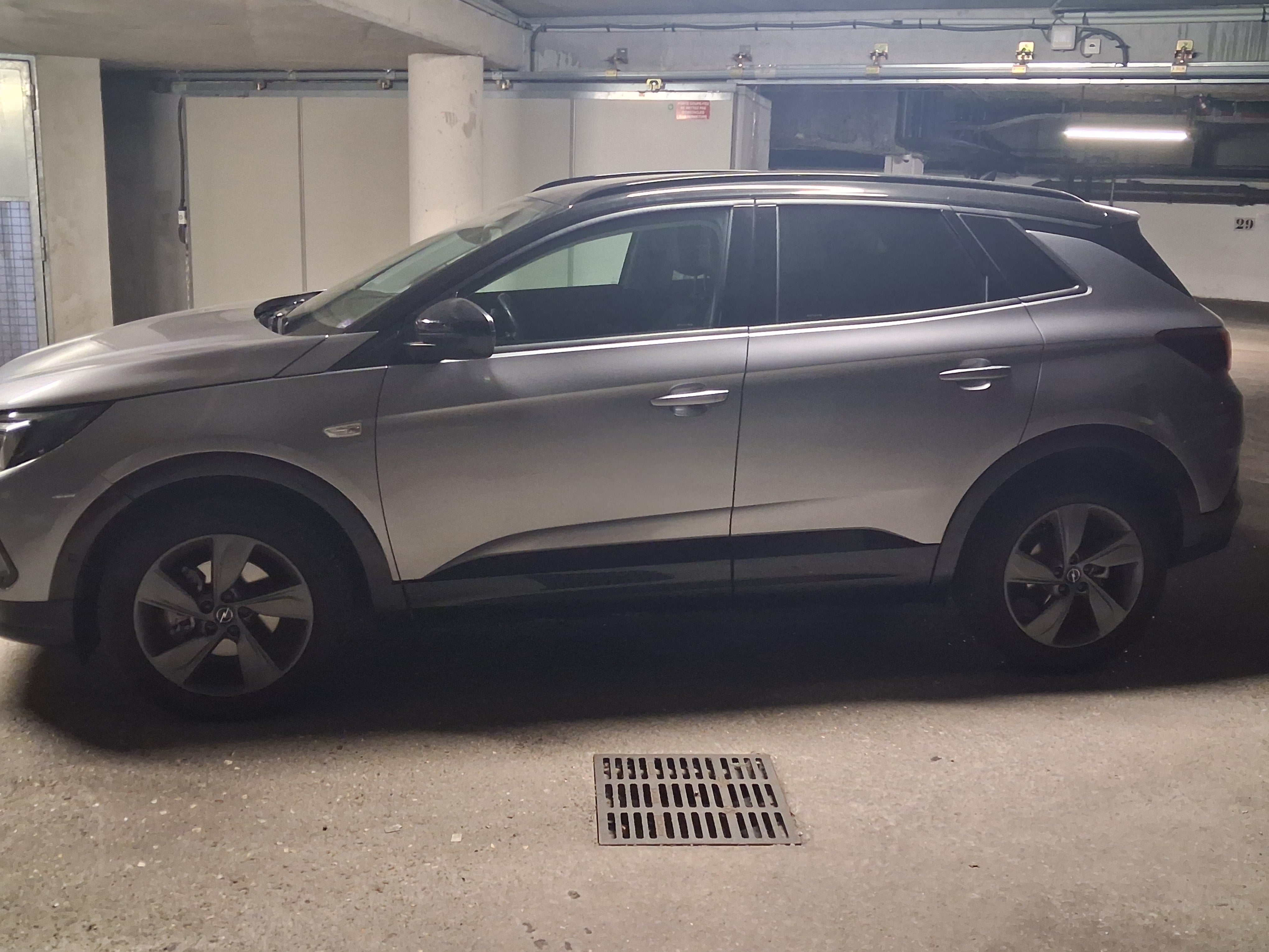 Opel Grandland 130C with Air conditioning