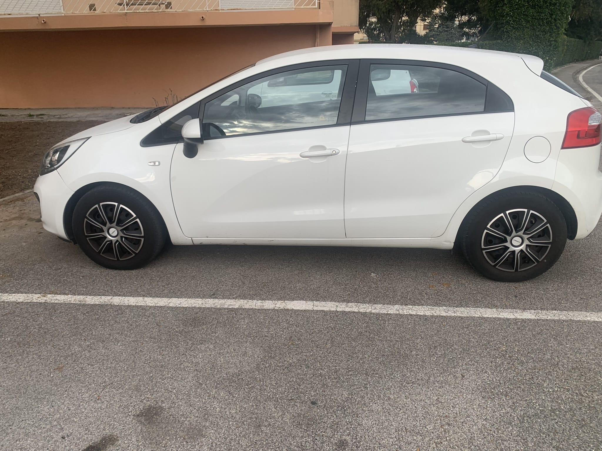 Kia Rio avec Climatisation