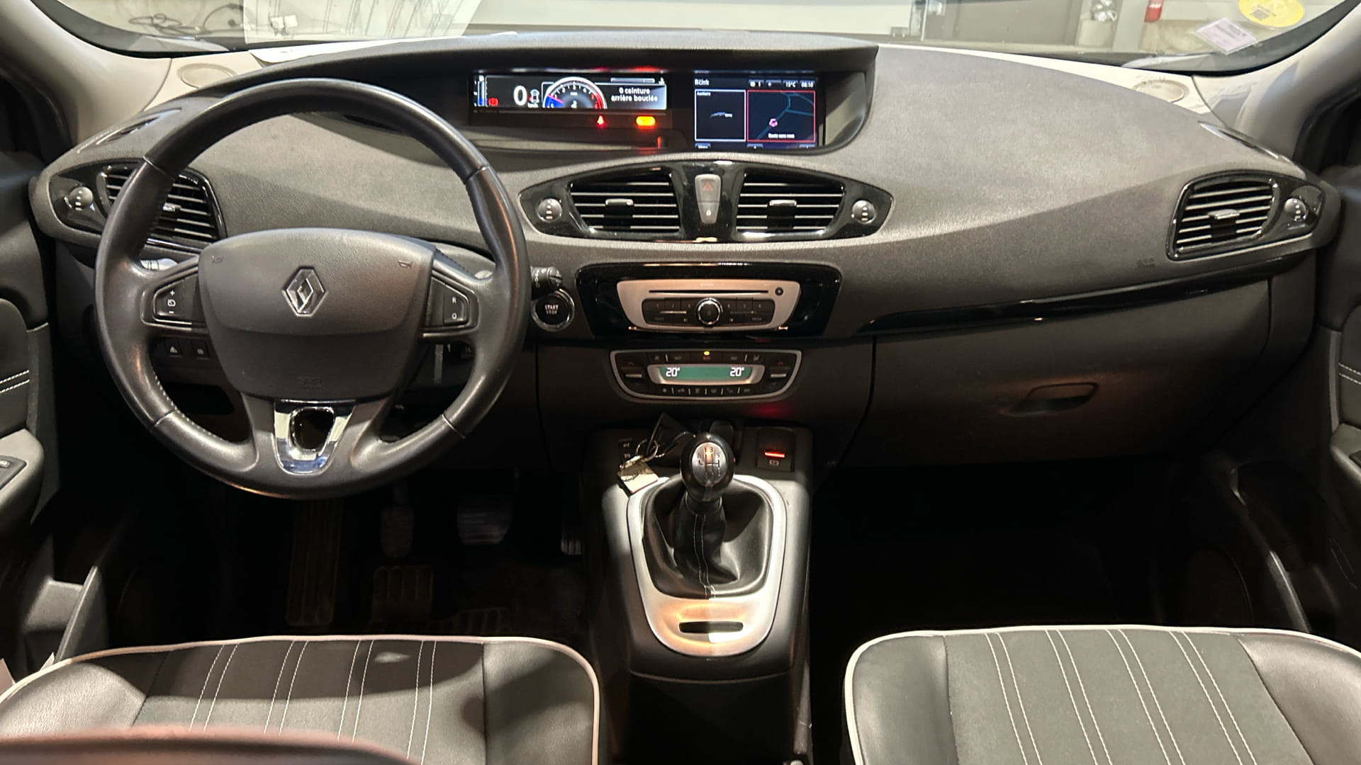 Renault Grand Scenic avec Caméra de recul