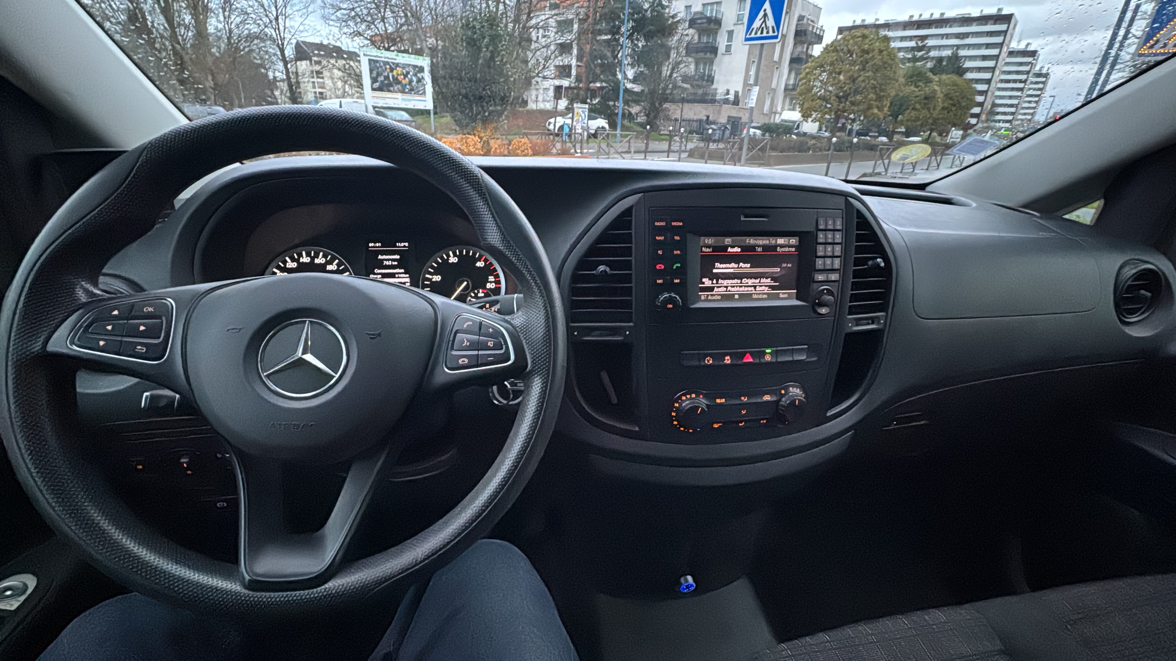 Mercedes-Benz Vito Tourer avec Apple CarPlay