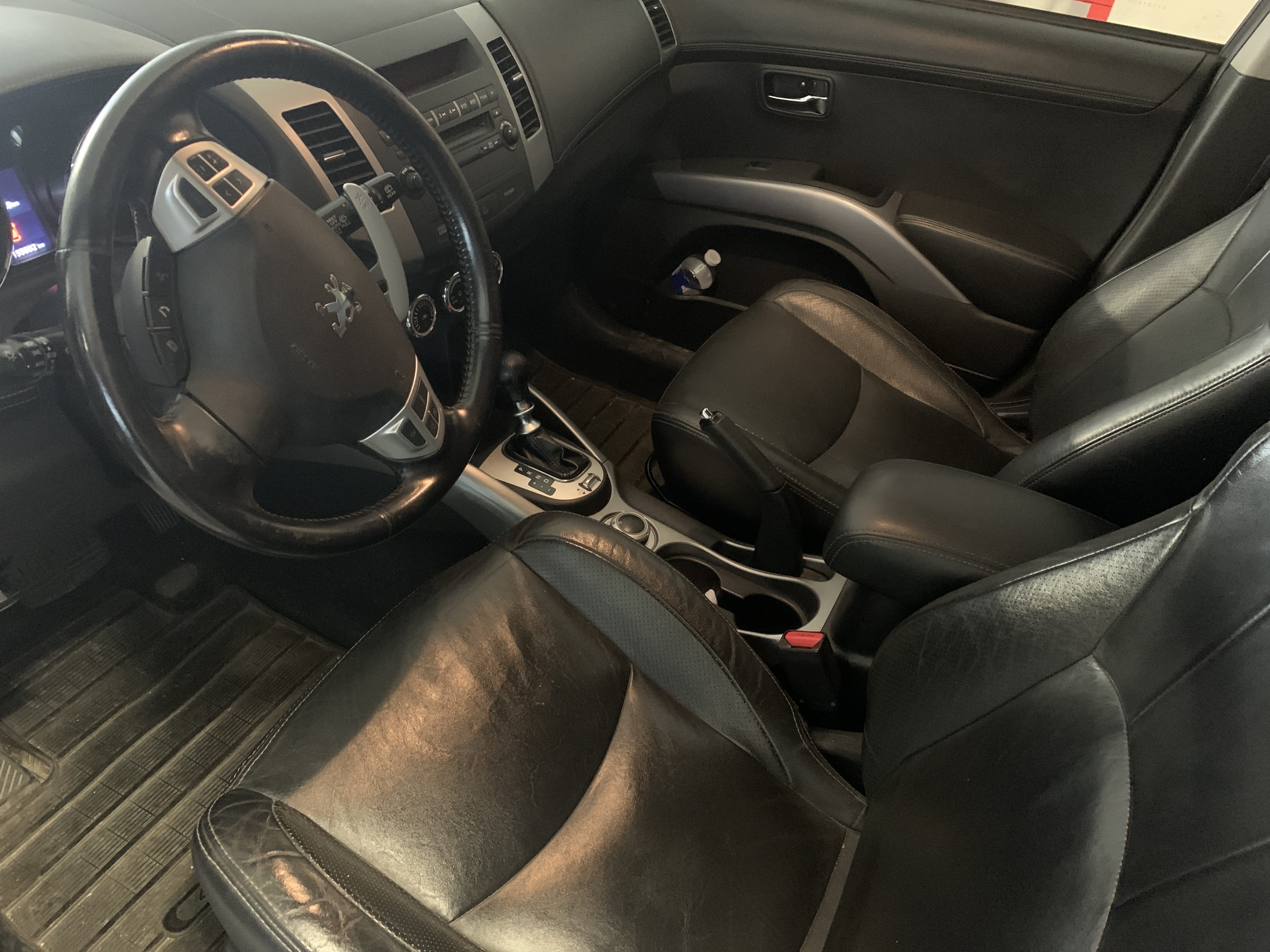 Peugeot 4007 avec Attelage