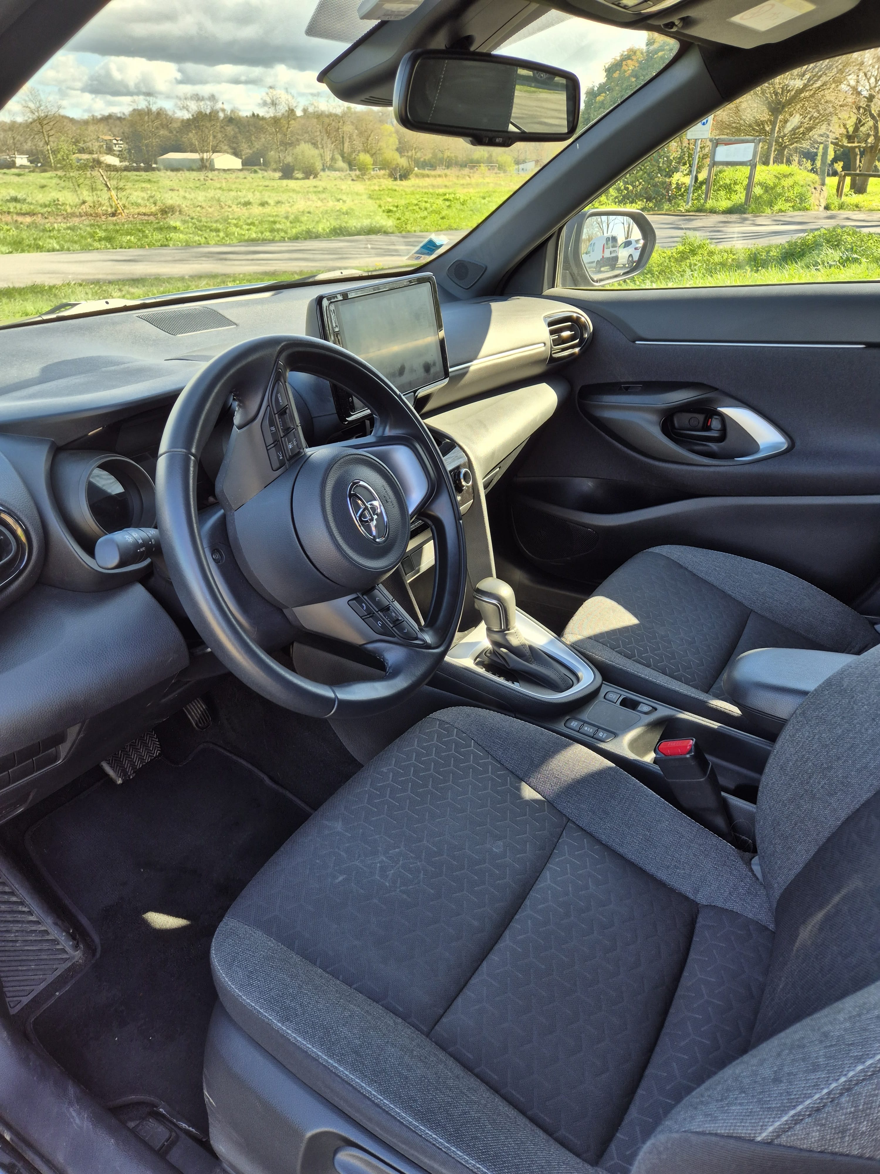Toyota Yaris Cross Hybrid avec GPS