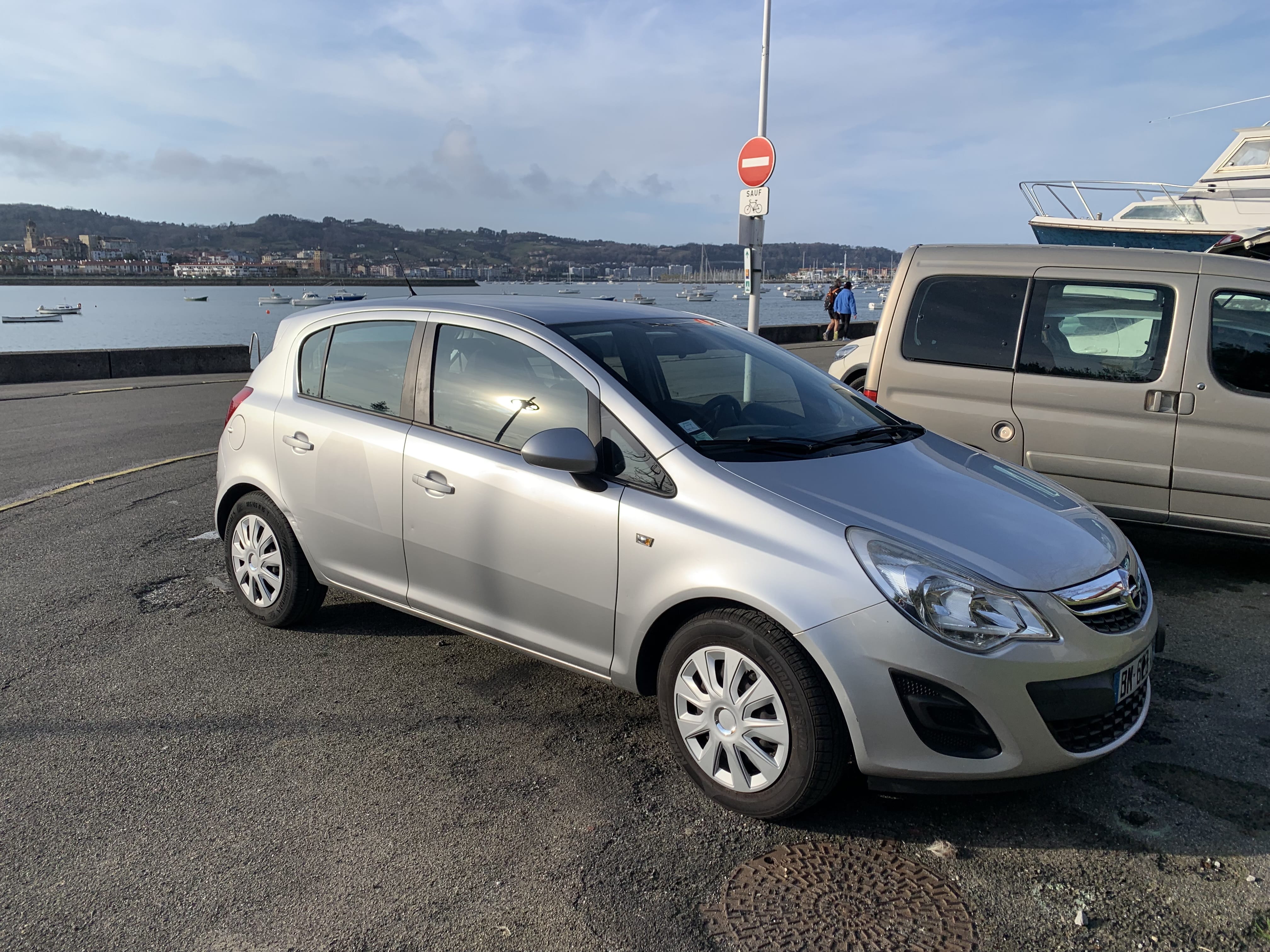 Opel Corsa avec Climatisation