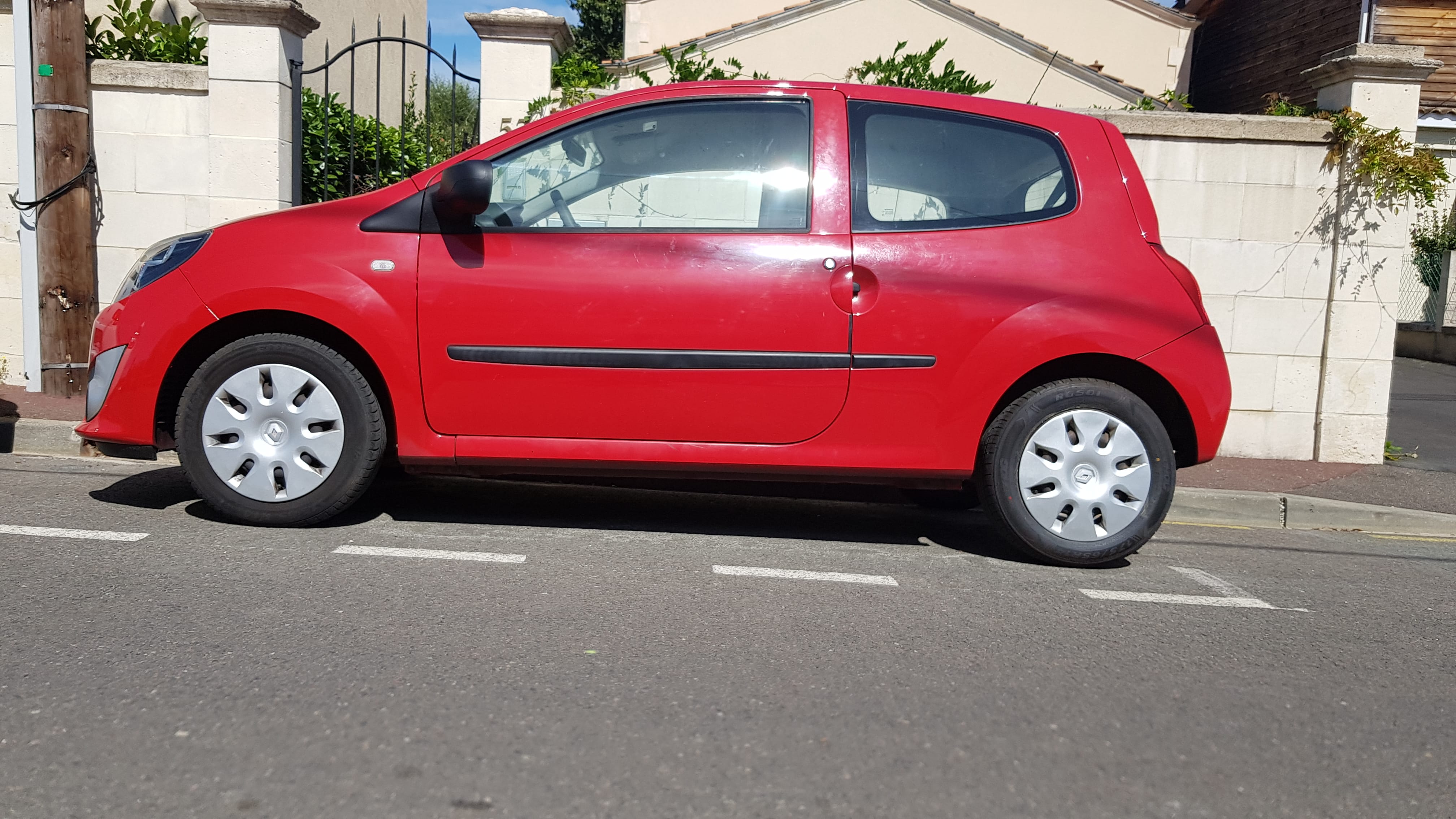 Renault Twingo avec Entrée audio / iPod
