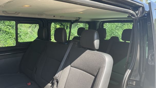 Renault Trafic Passenger L2H1 1.6 dci 9 places non fumeur avec Audio Bluetooth