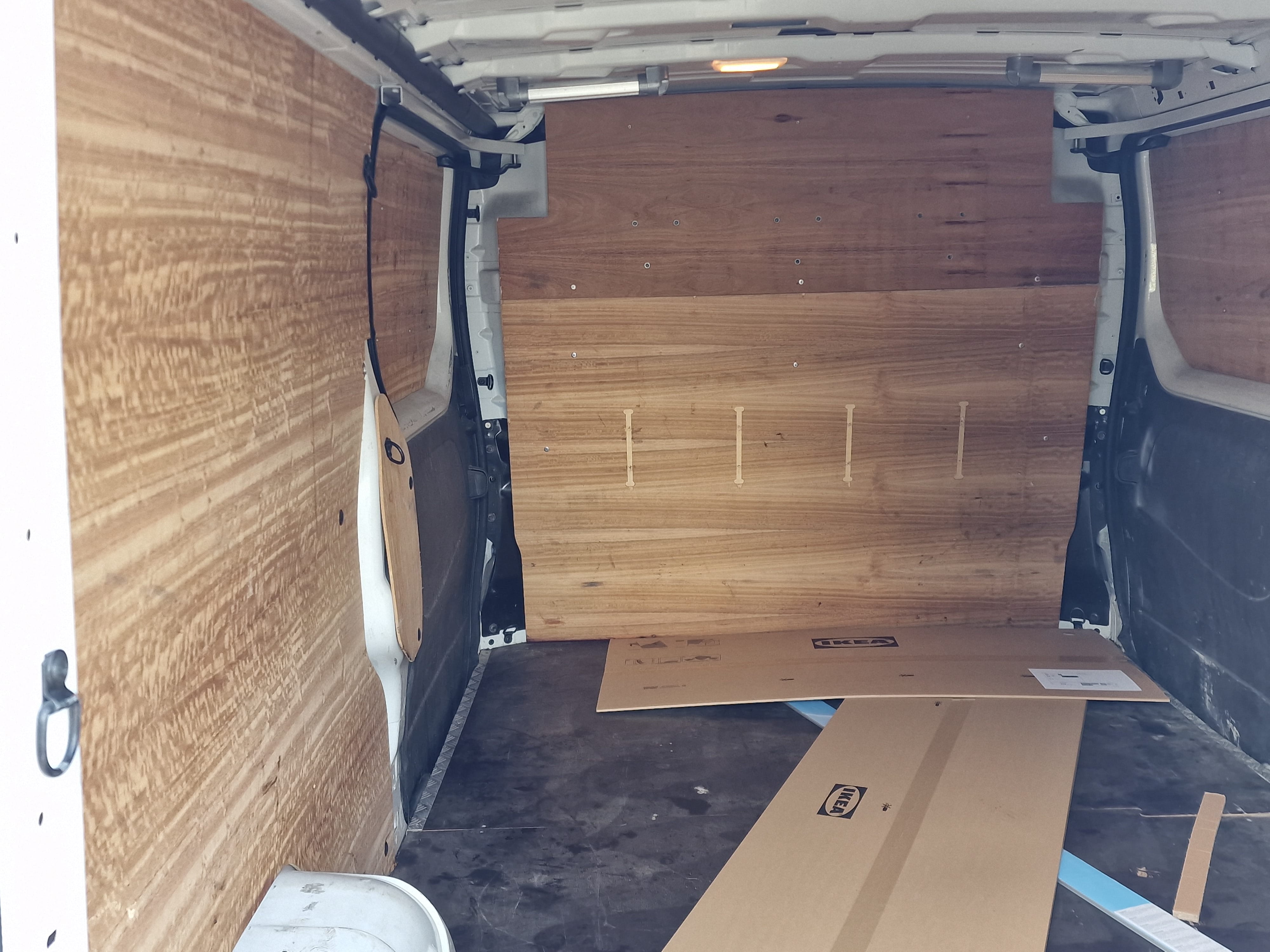 Renault Trafic Fourgon EV185 avec GPS