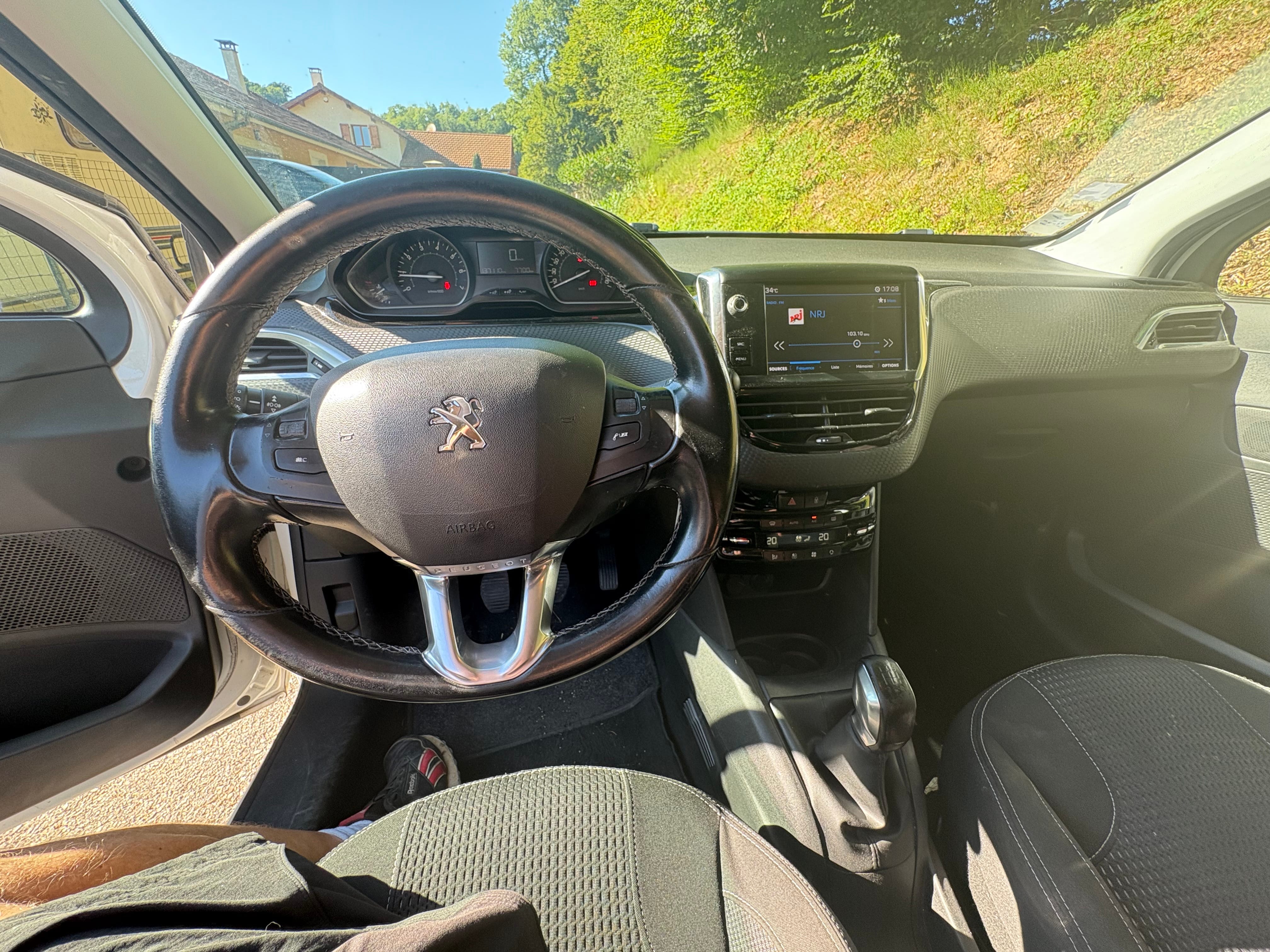 Peugeot 208 avec Audio Bluetooth