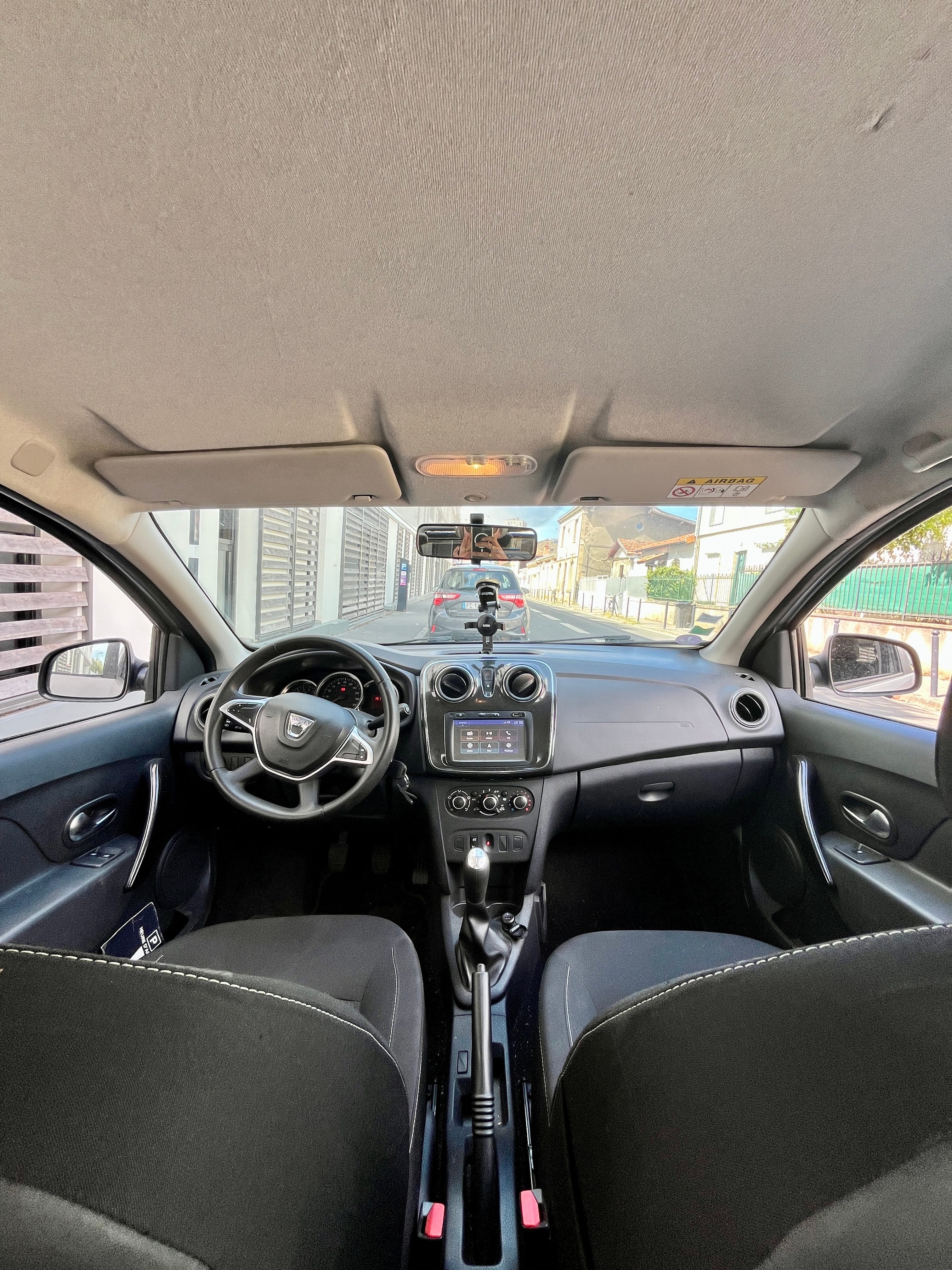Dacia Sandero con Audio Bluetooth