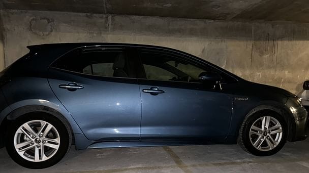 Toyota Corolla Hybride avec Climatisation