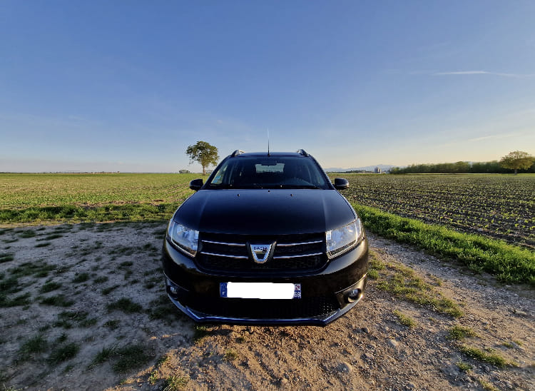 Dacia Logan MCV Essence avec Entrée audio / iPod