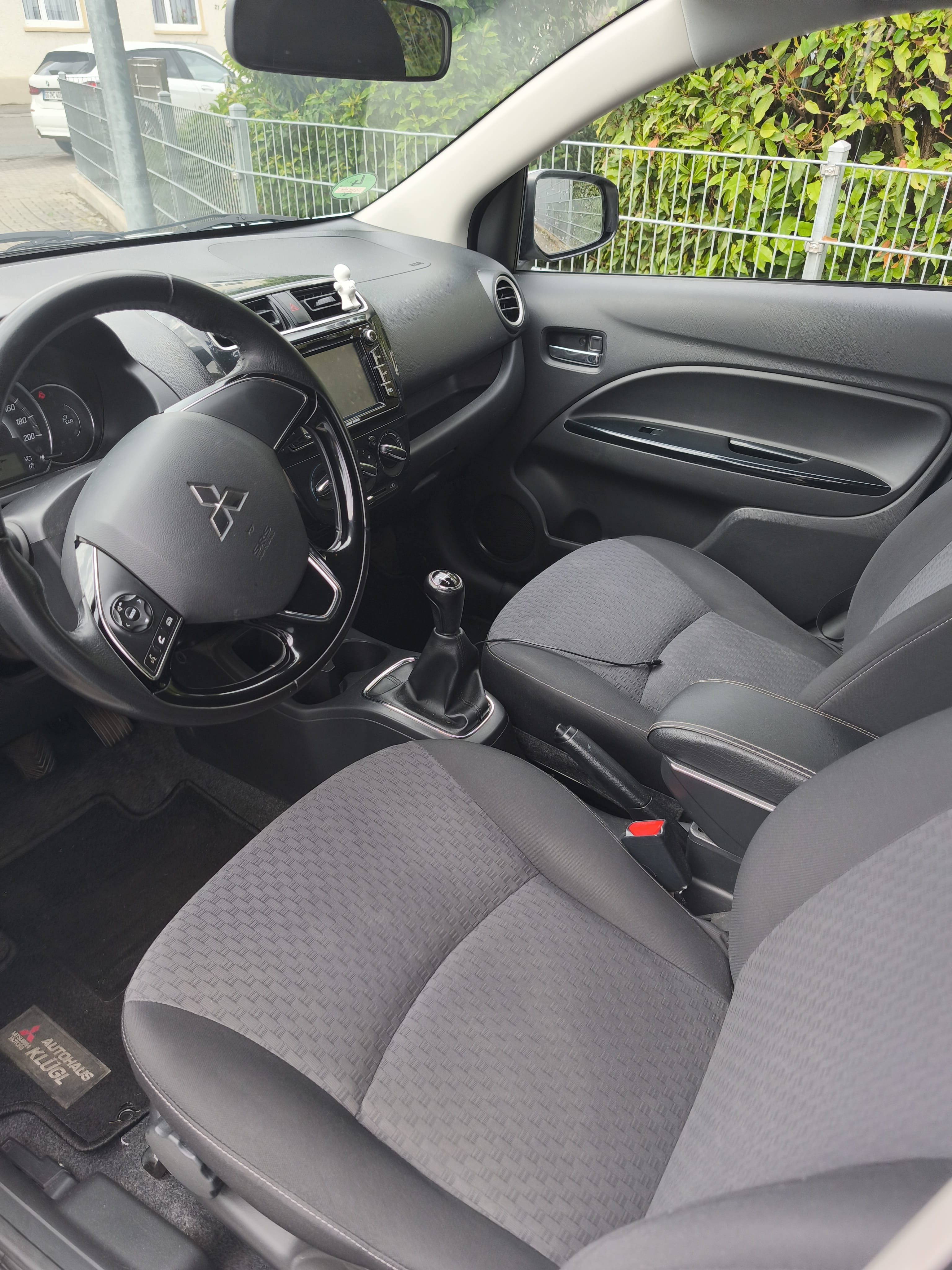 Mitsubishi Space Star mit Apple CarPlay