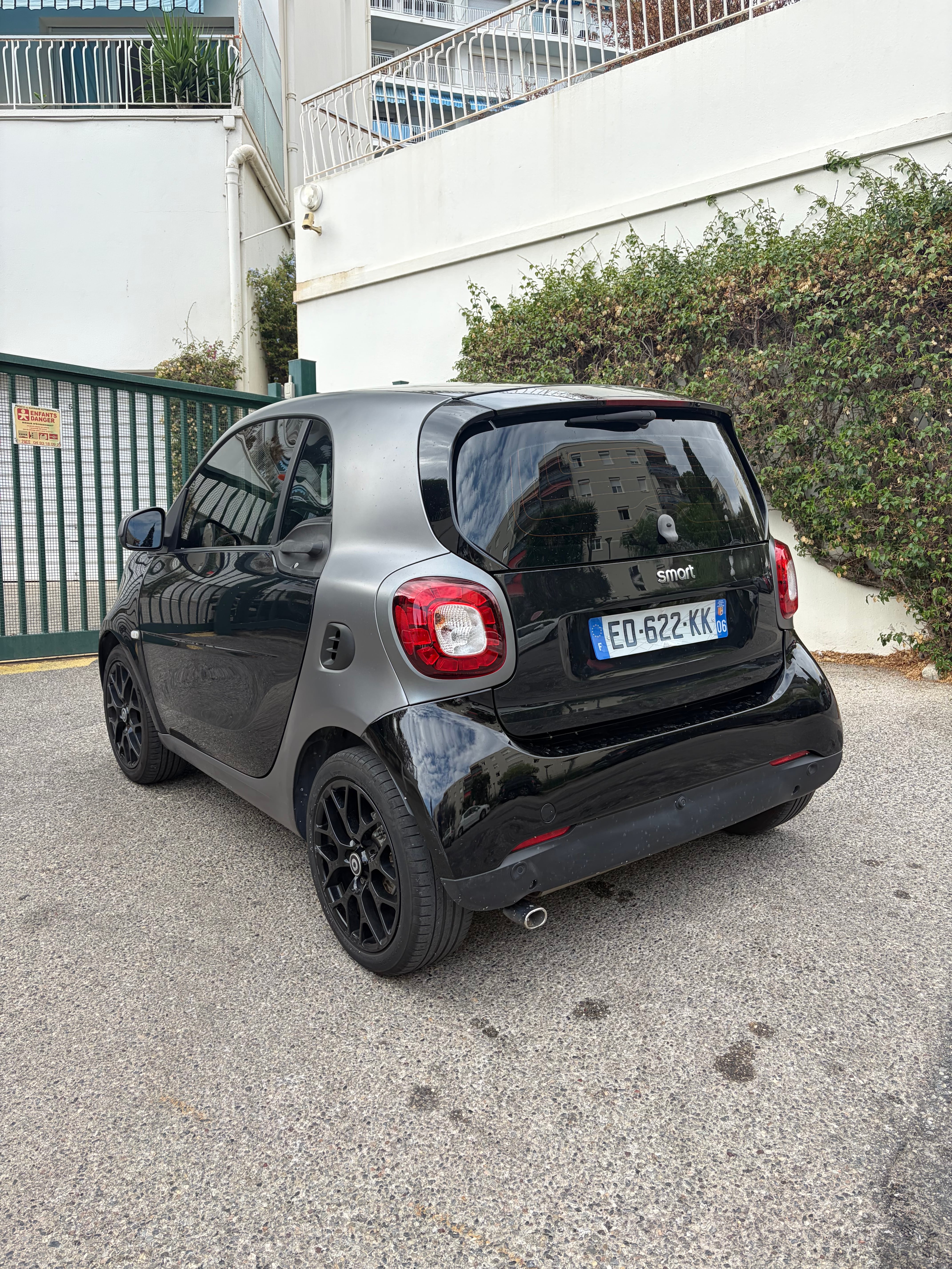 Smart Fortwo Prime mit Rückfahrkamera