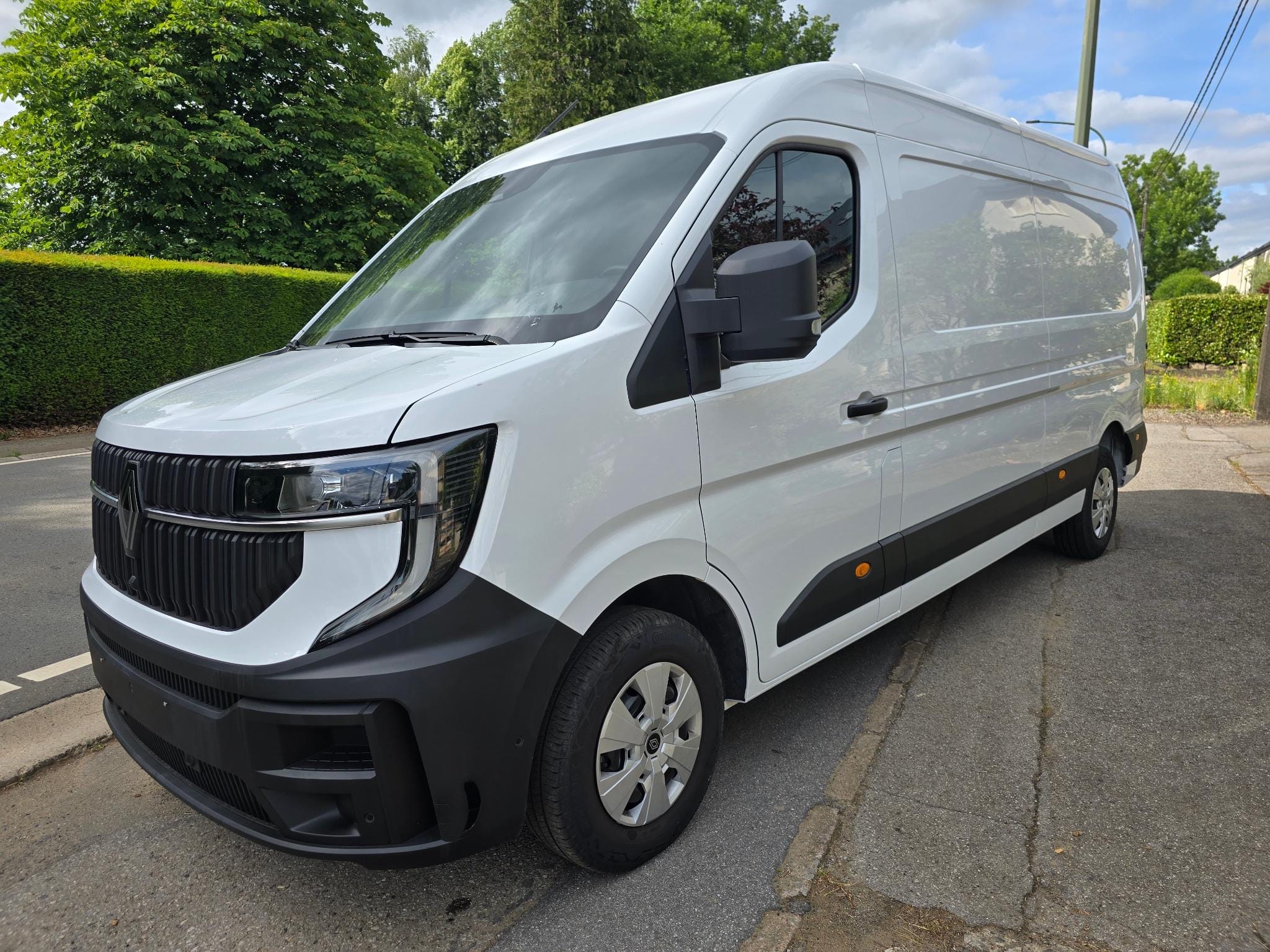Renault Master L3H2 automatique – Grand volume, caméra de recul et confort optimal, 2026, Diesel (B7), automatic