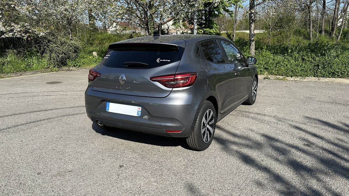 Renault Clio avec GPS