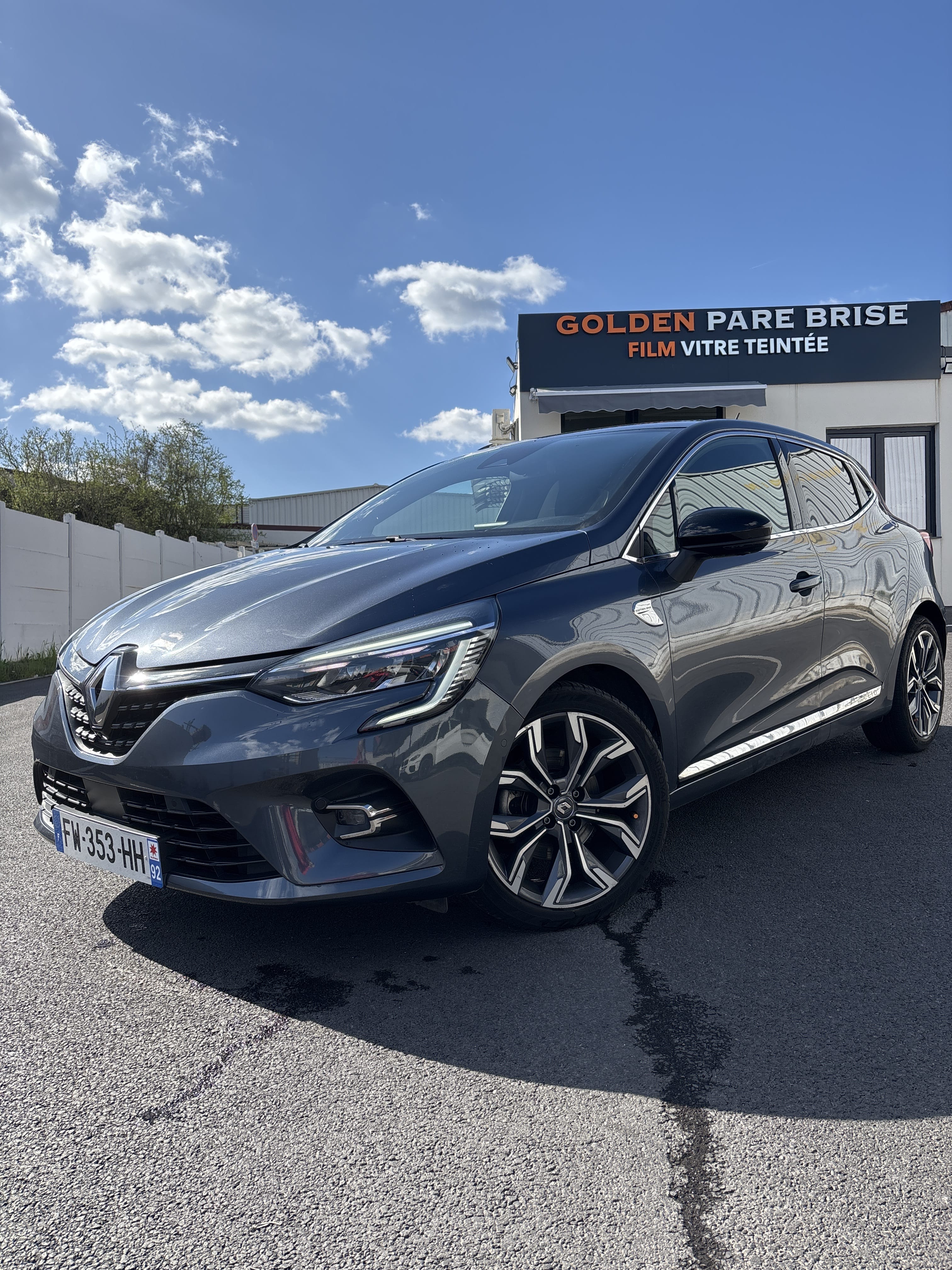 Renault Clio E-tech  Full options, 2020, Essence 98, automatique