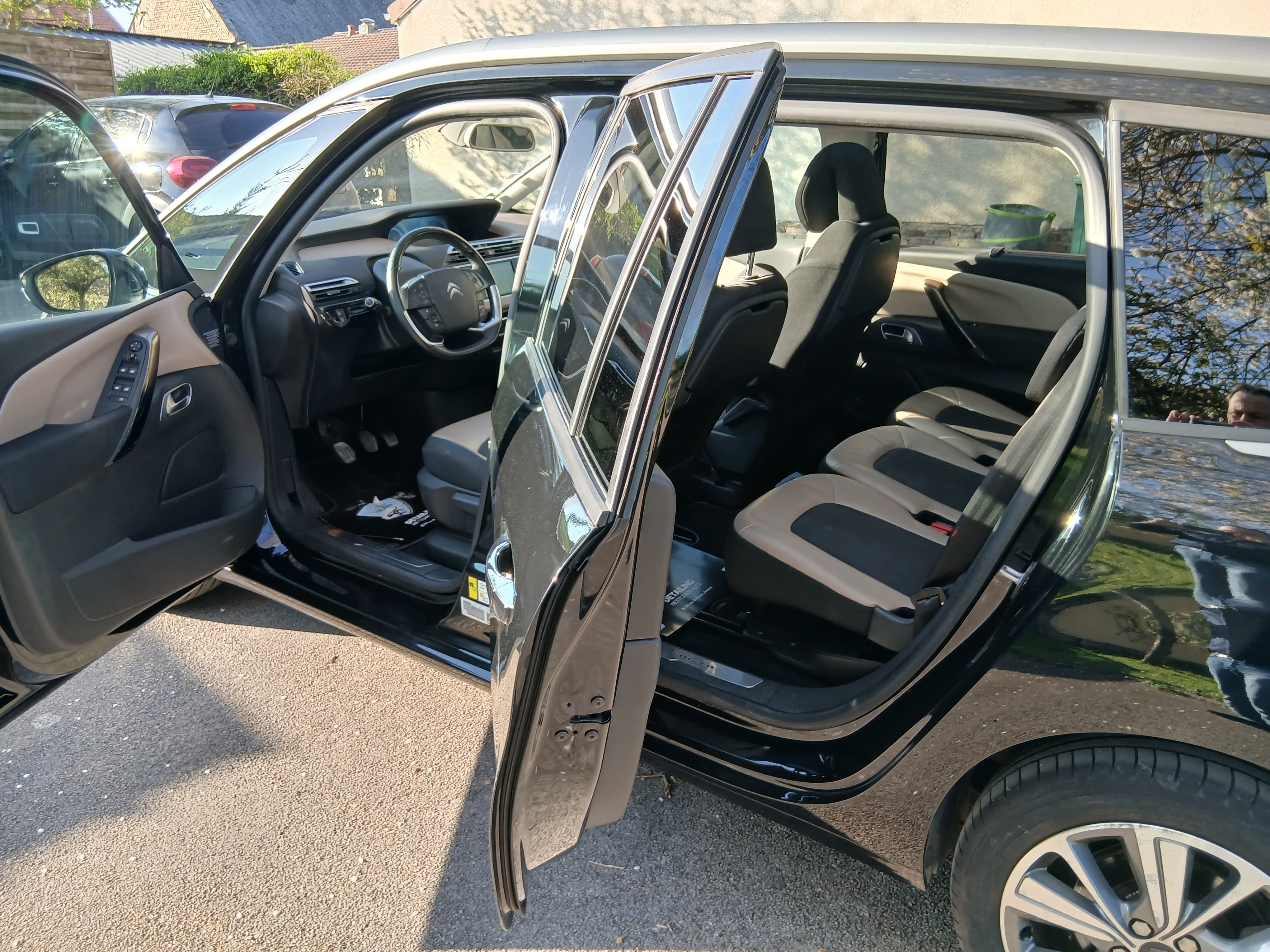 Citroen C4 Grand Picasso avec Entrée audio / iPod