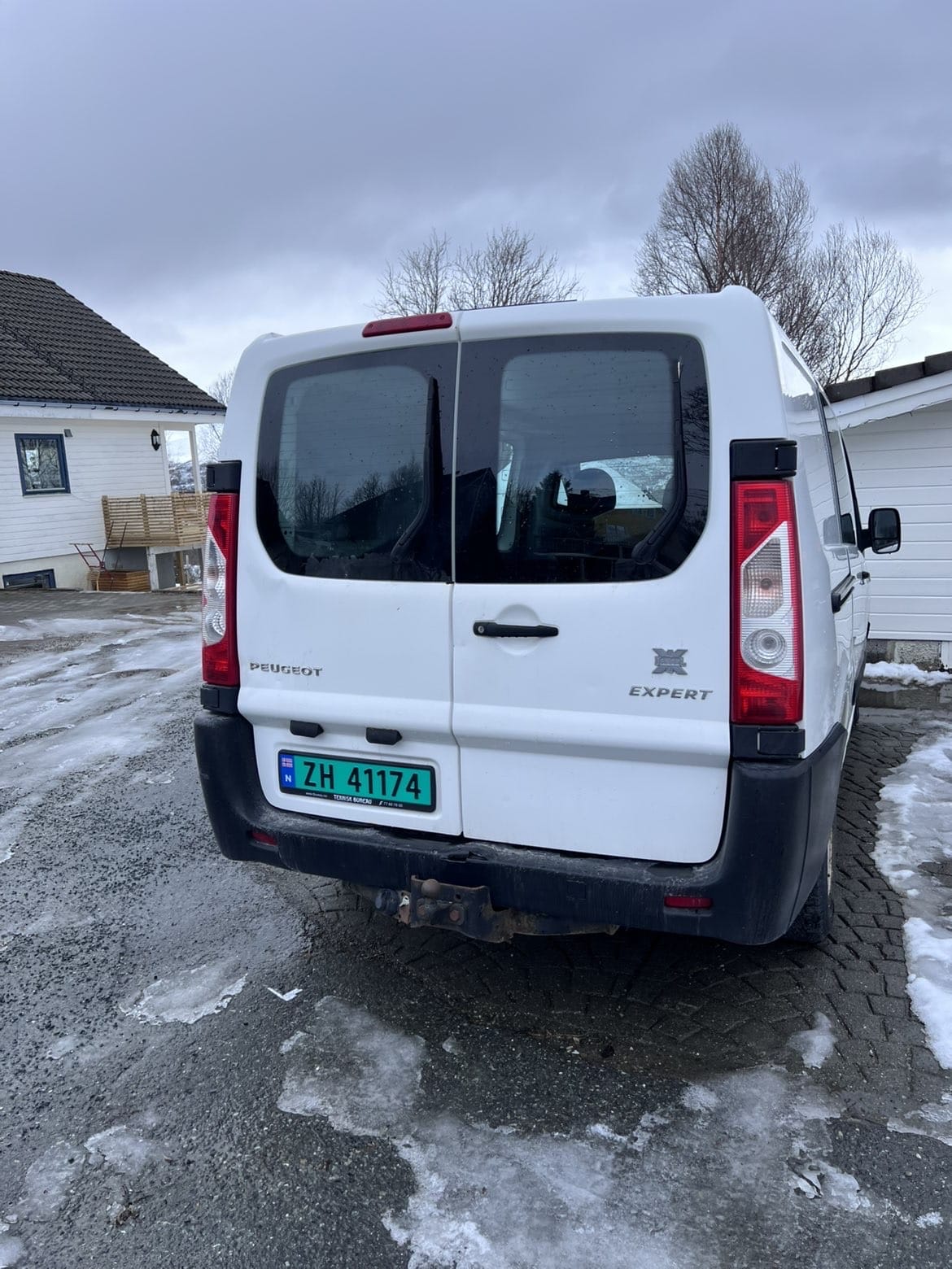 Dangel Expert met Vierwielaandrijving