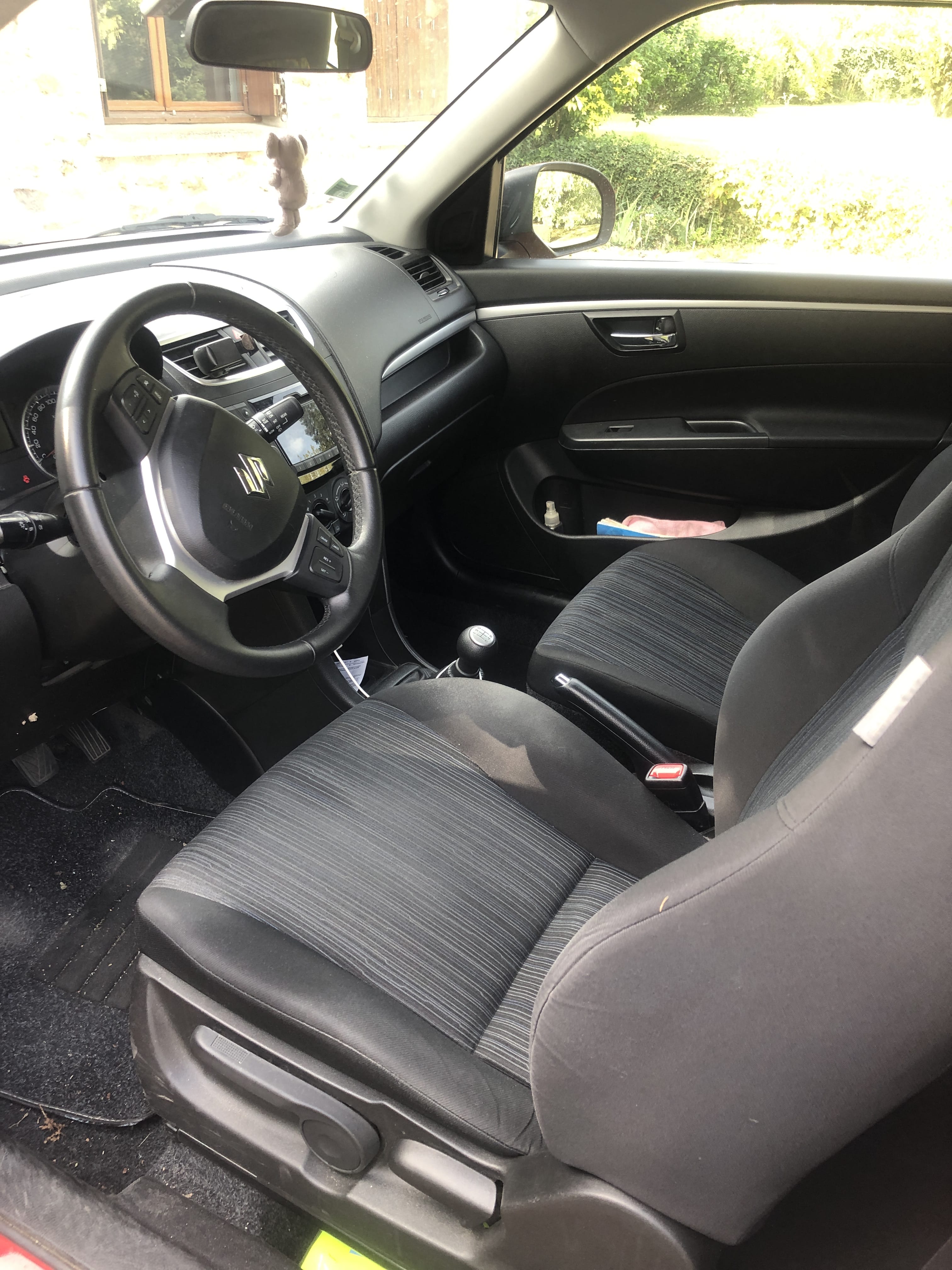 Suzuki Swift avec Entrée audio / iPod