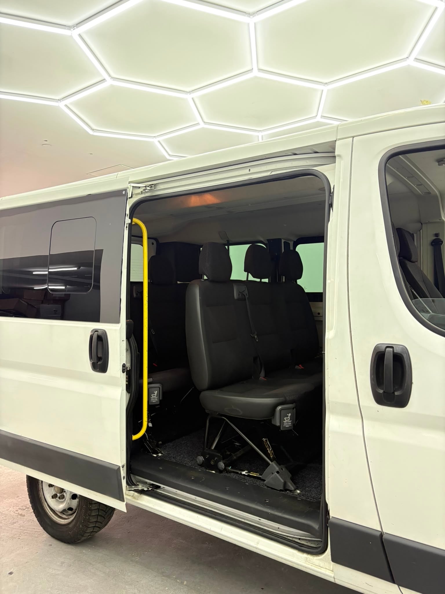 Peugeot Boxer Combi avec Régulateur de vitesse
