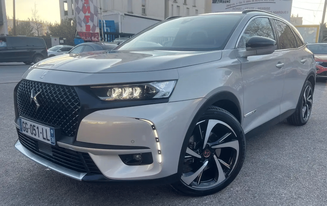 DS 7, 2022, Essence 95 / Électrique (hybride), automatique