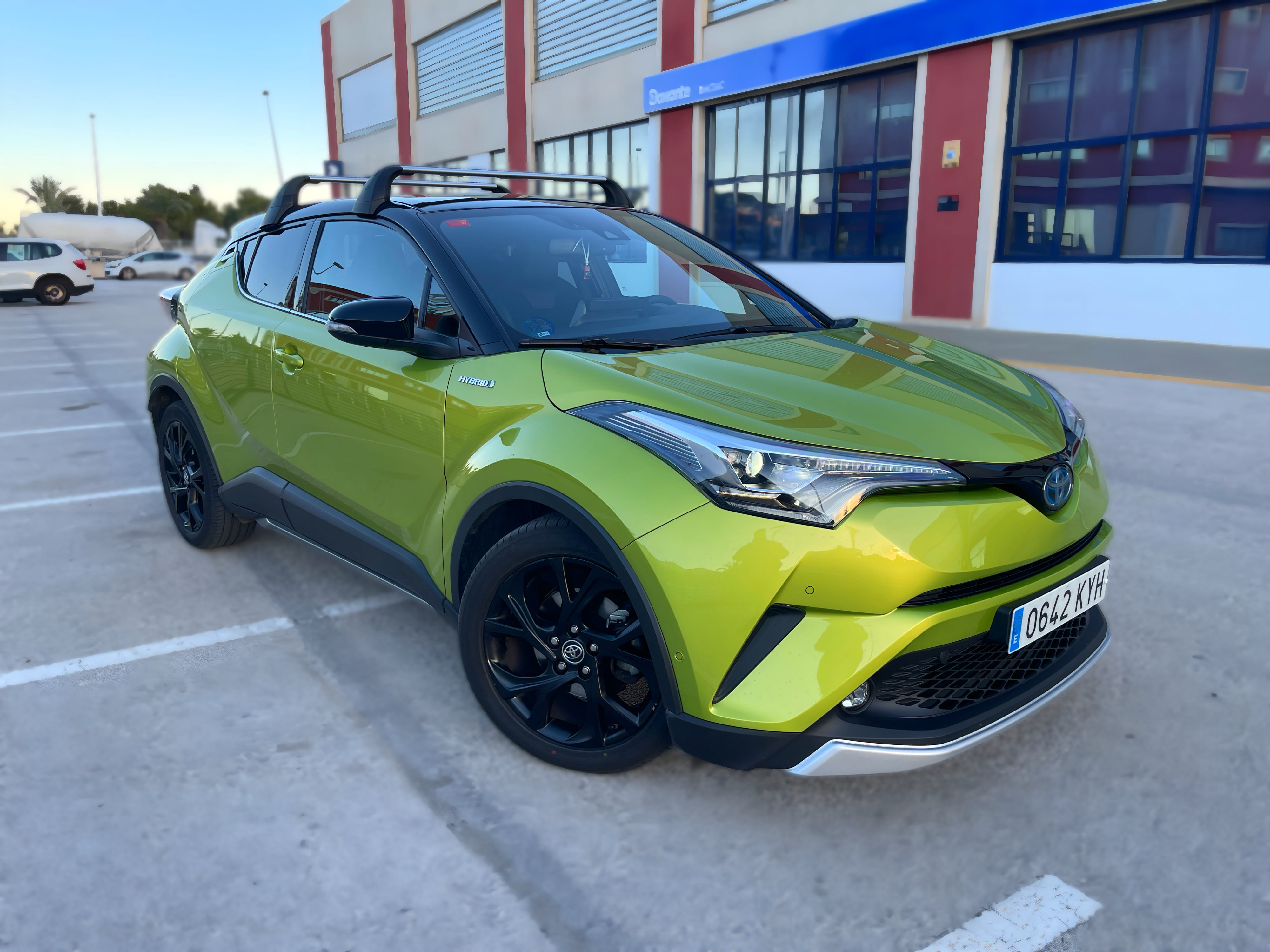 Toyota C-HR Hybrid 1.8 JBL Limited Edition med Android Auto