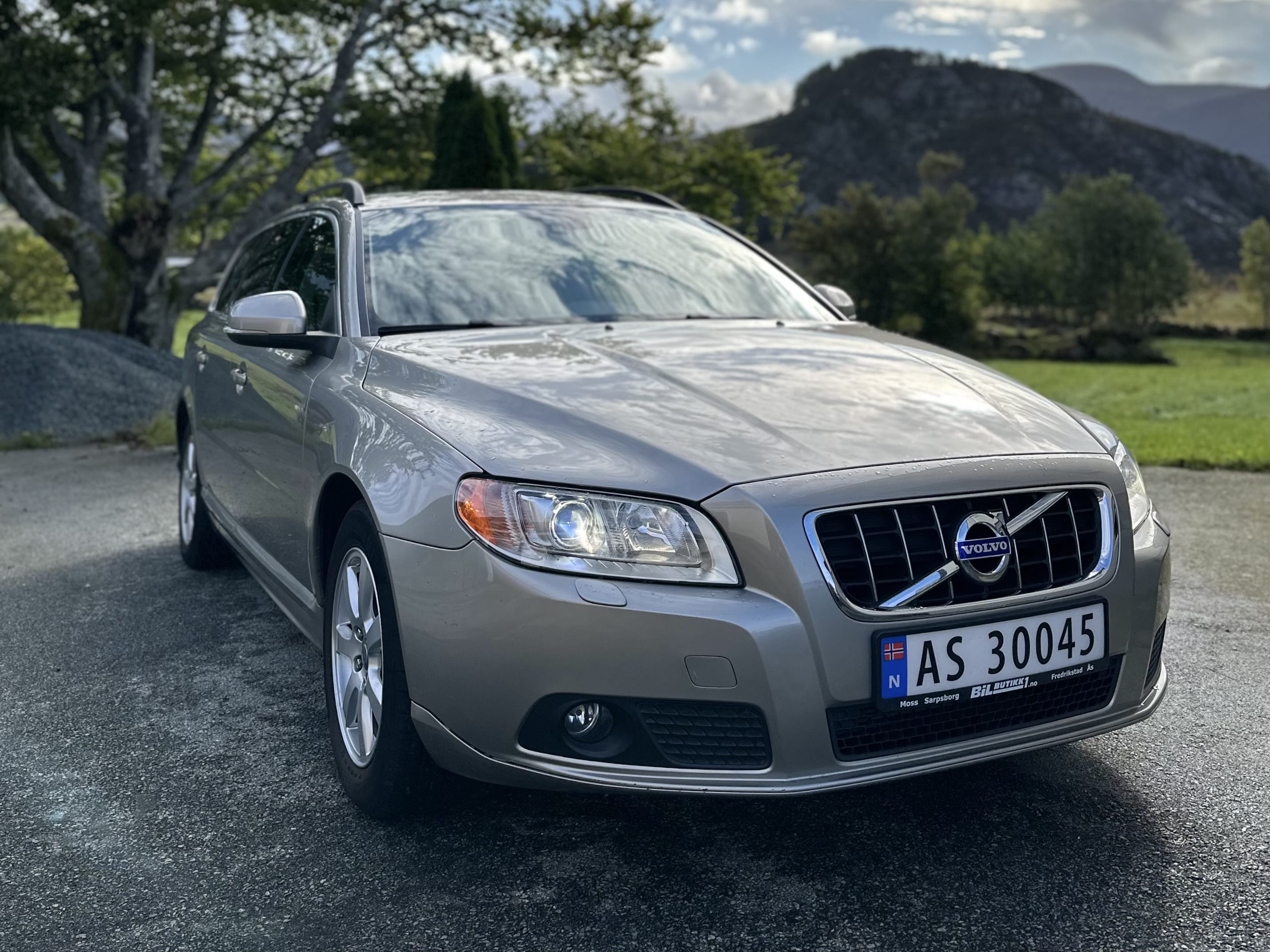 Volvo V70 med Aircondition