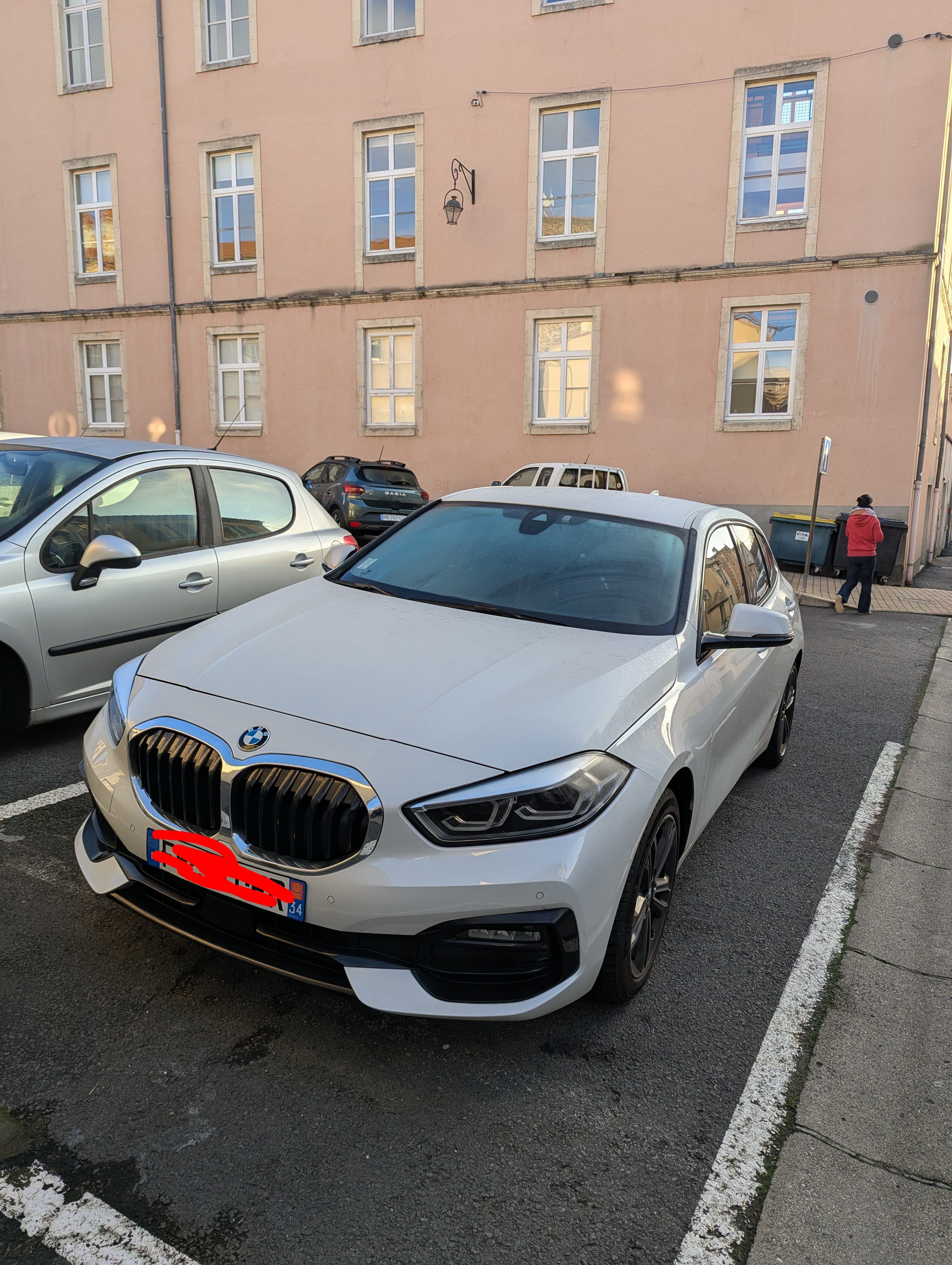 BMW Série 1 118i, 2020, Essence 98, automatique