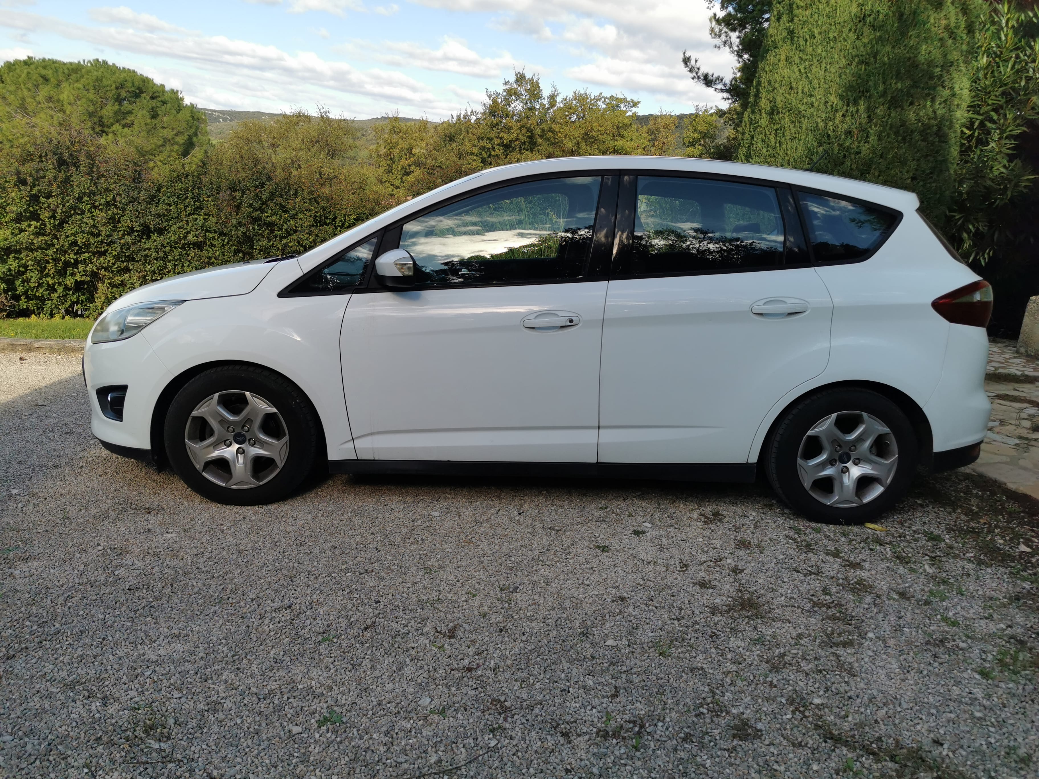Ford C-Max avec Climatisation
