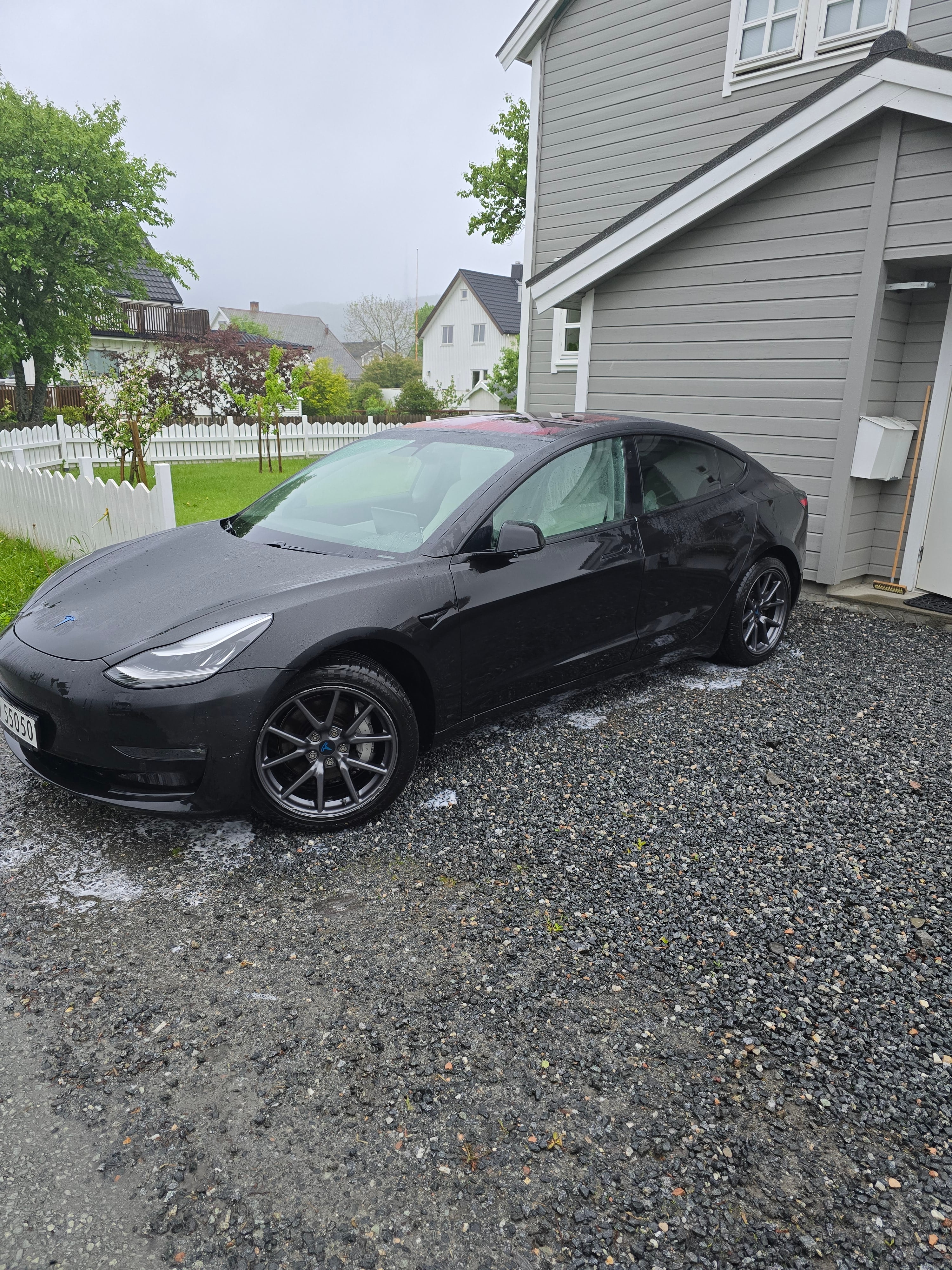 Tesla Model 3 Long Range med Aircondition