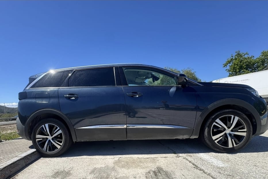 Peugeot 5008 con Aire acondicionado