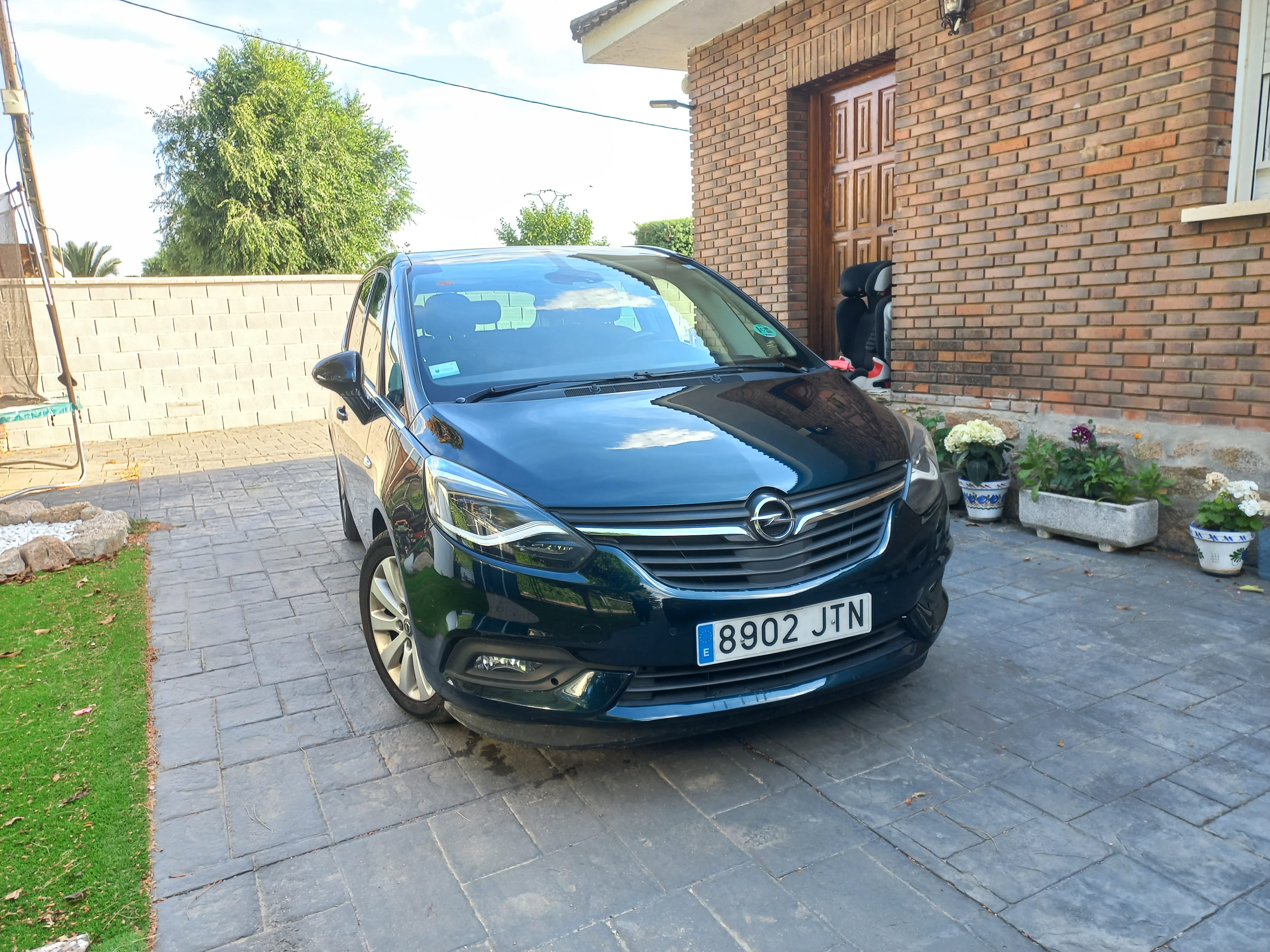 Opel Zafira, 2016, Diesel, automatisch, 7 zitplaatsen