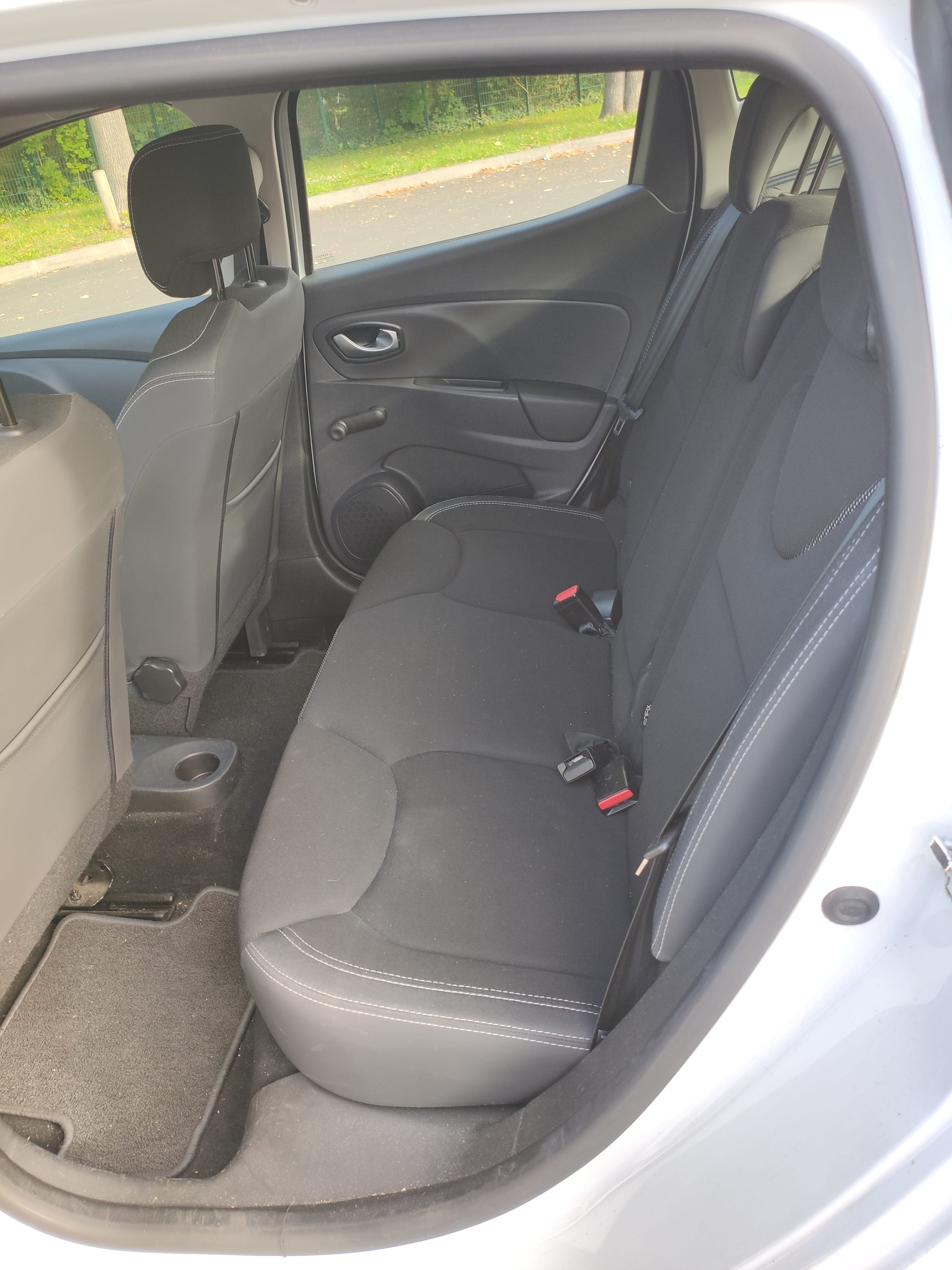 Renault Clio avec Entrée audio / iPod