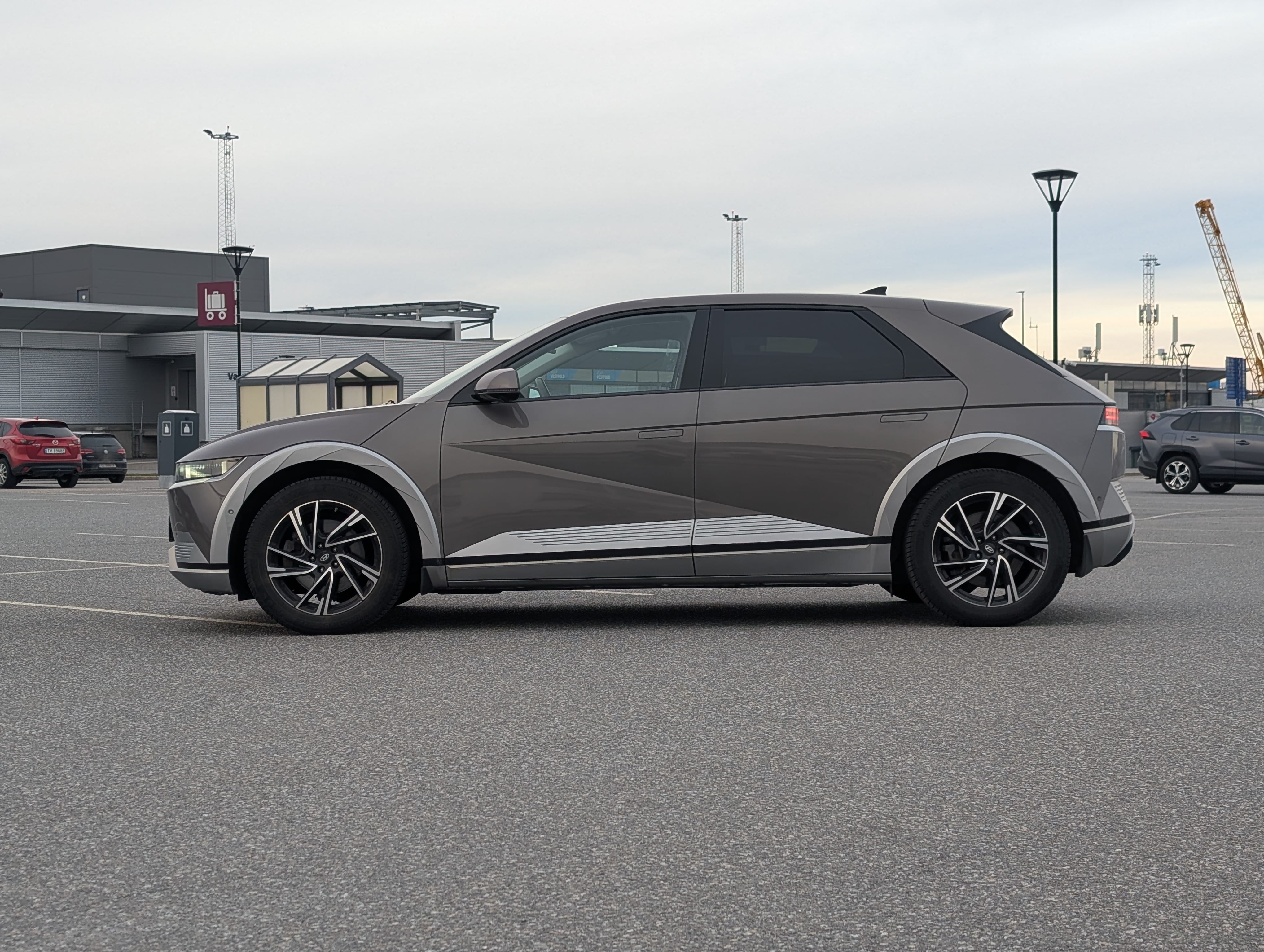 Hyundai Ioniq 5 LR med Aircondition