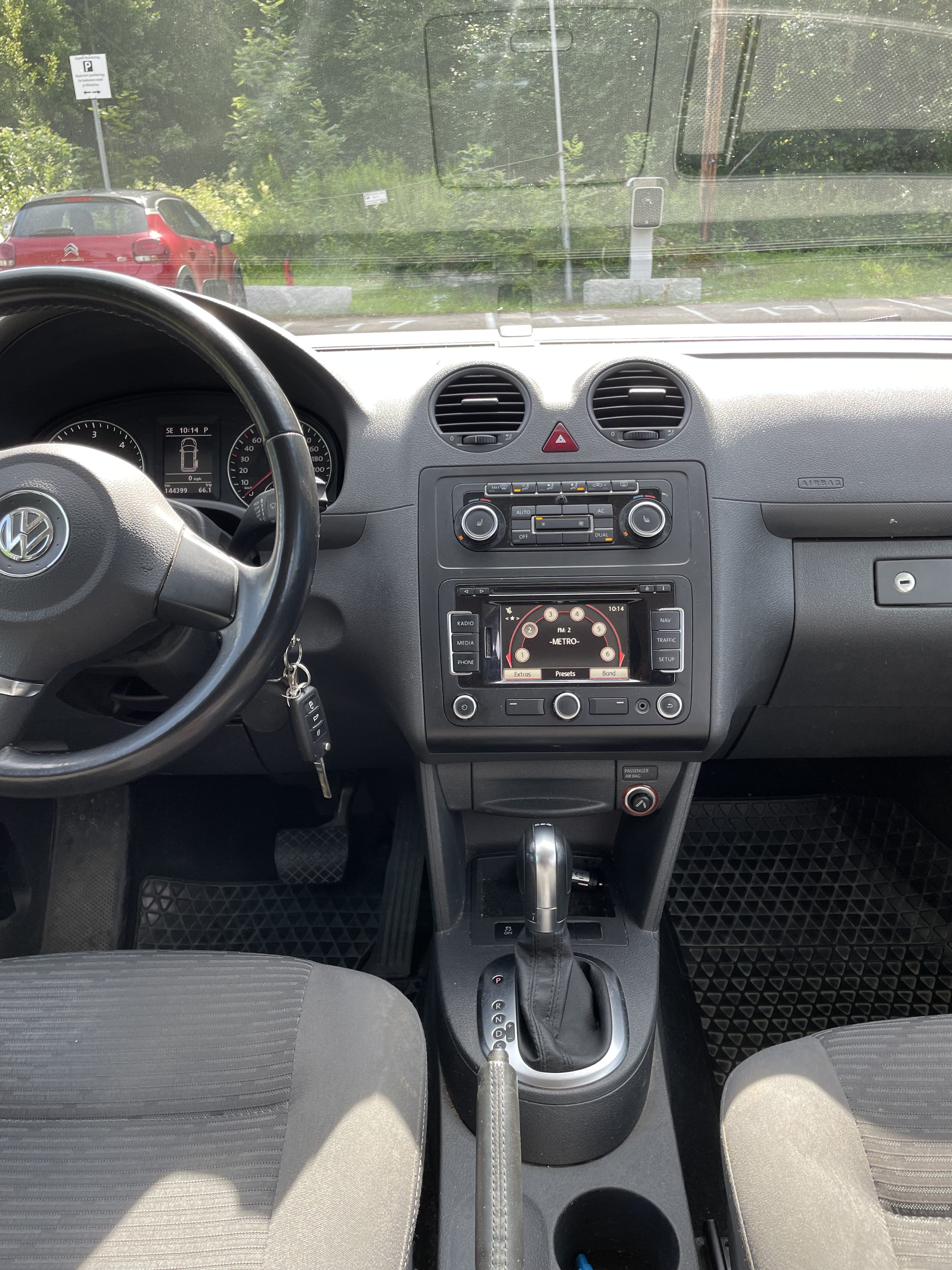 Volkswagen Caddy Maxi 1.6 tdi med 7 seter med Cruisekontroll