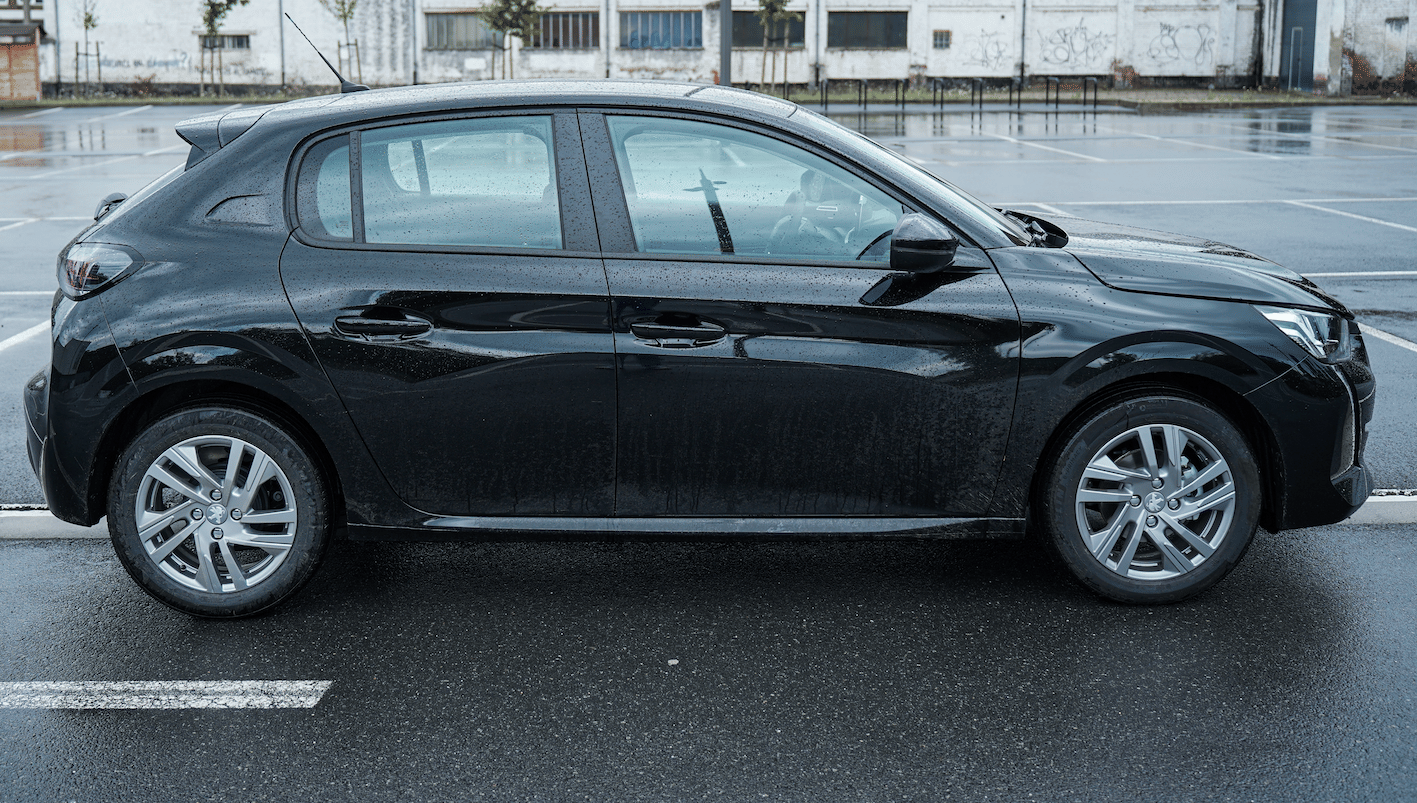 Peugeot 208 2 DVZ 785 avec Climatisation