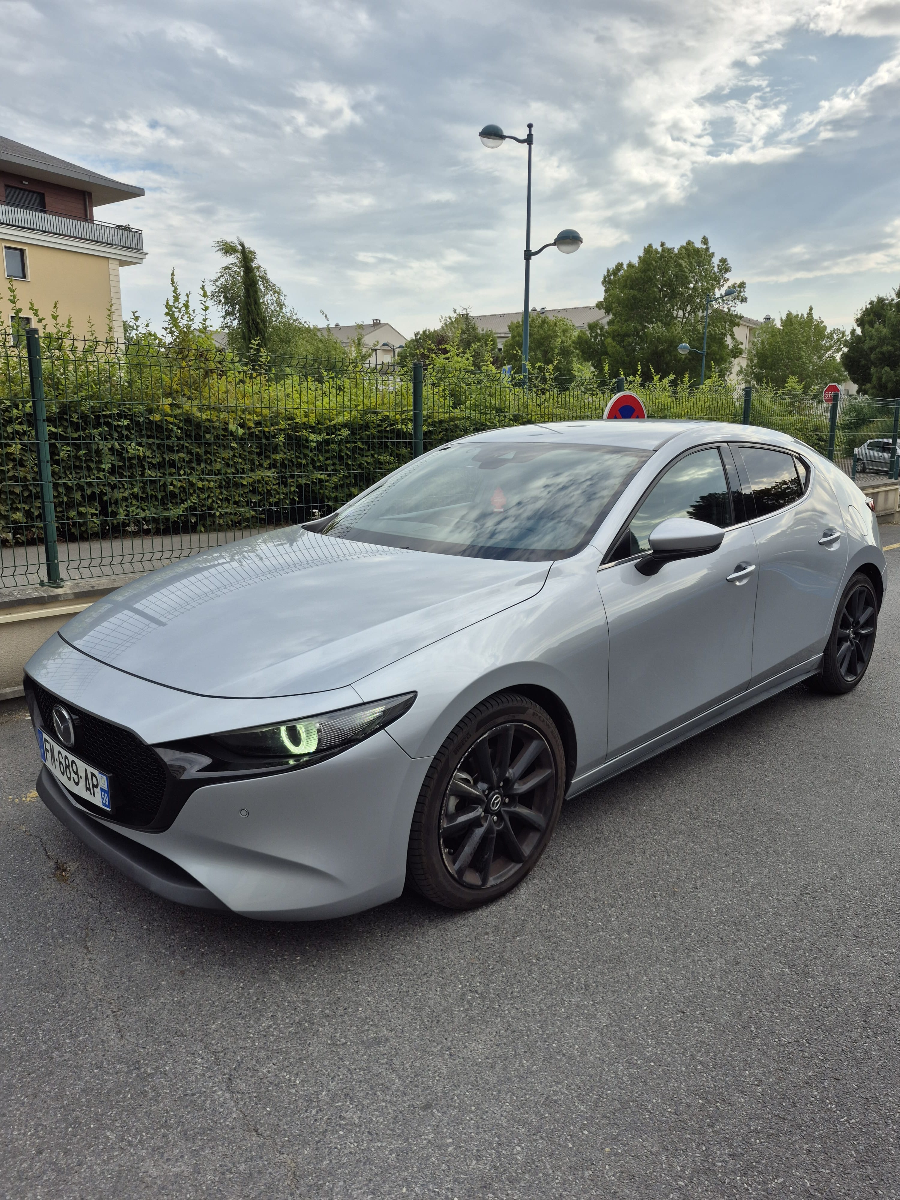 Mazda 3, 2019, Essence 95, automatique