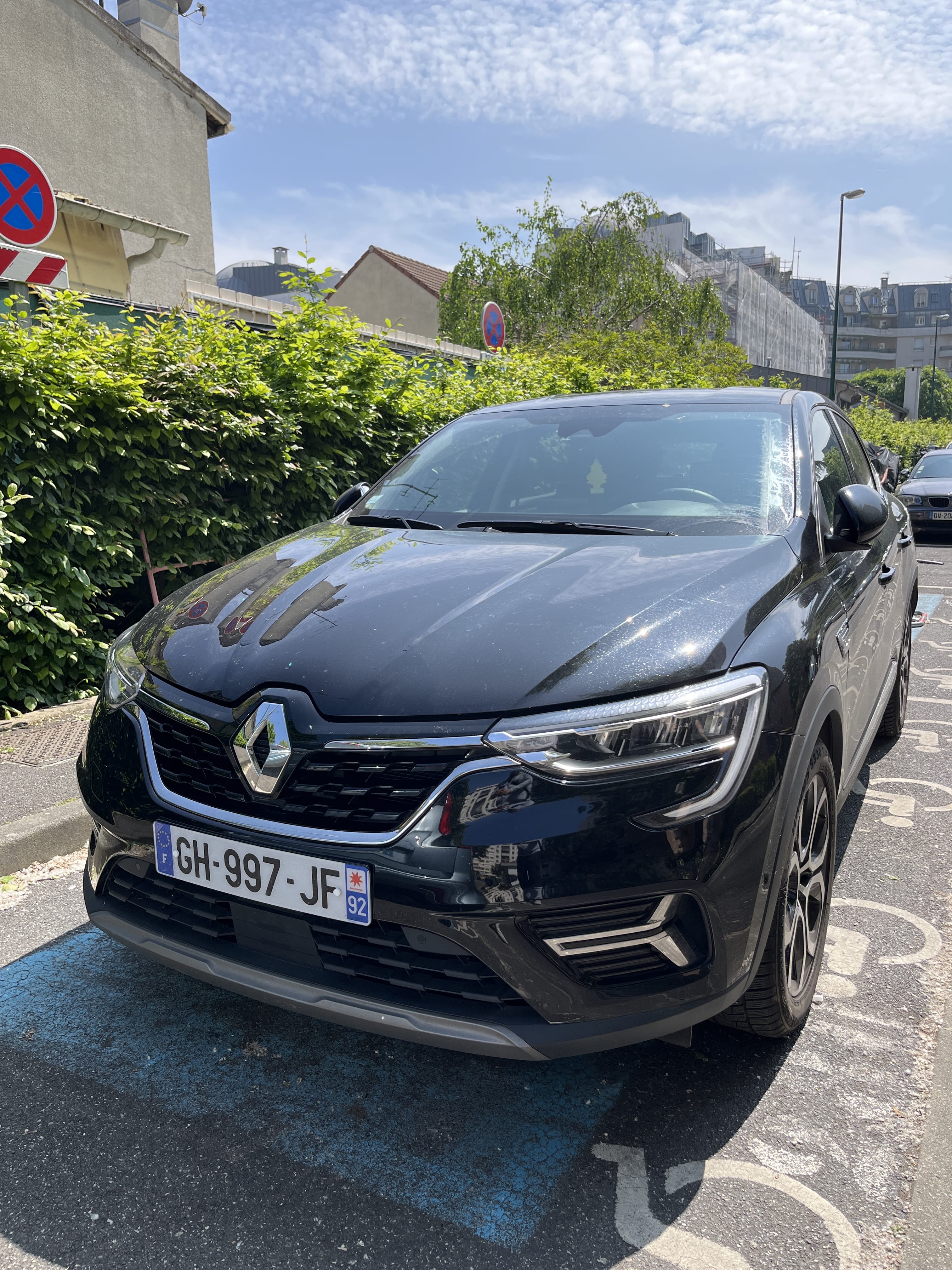 Renault Arkana E-Tech, 2022, Essence 98 / Électrique (hybride), automatique