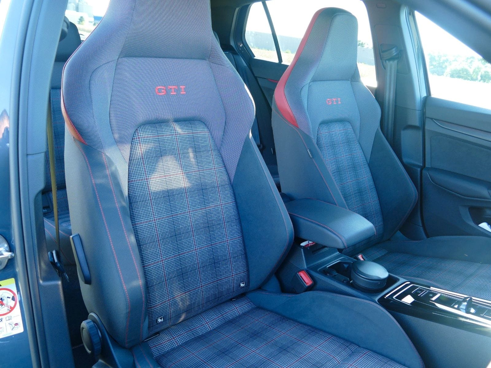 Volkswagen Golf GTI mit DSG Automatik mit Bluetooth-Audio