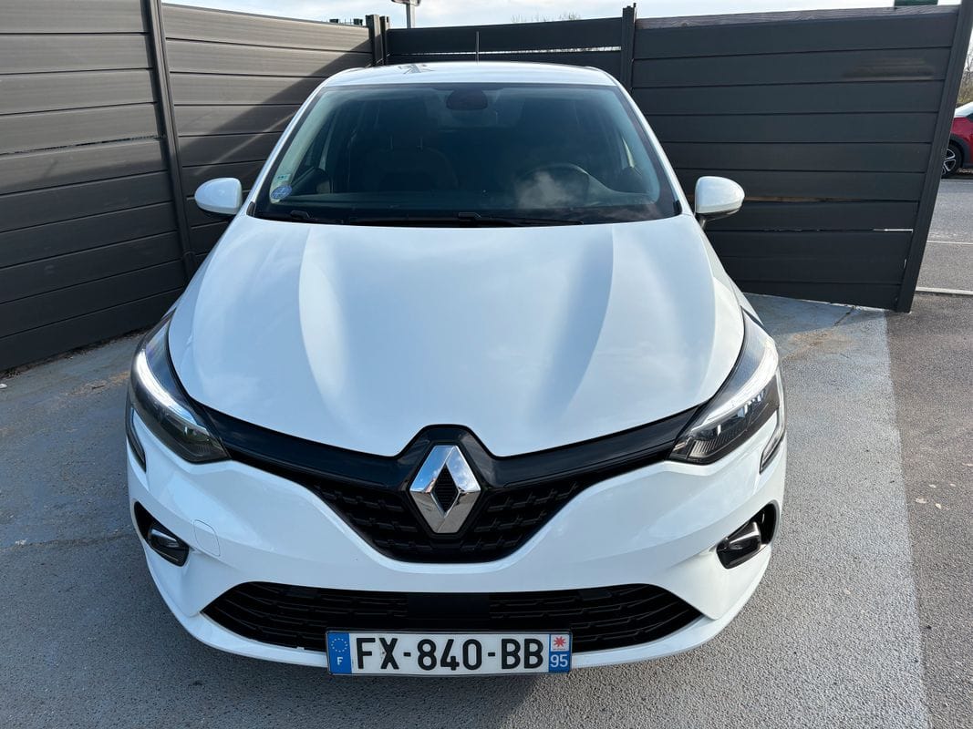 Renault Clio avec GPS