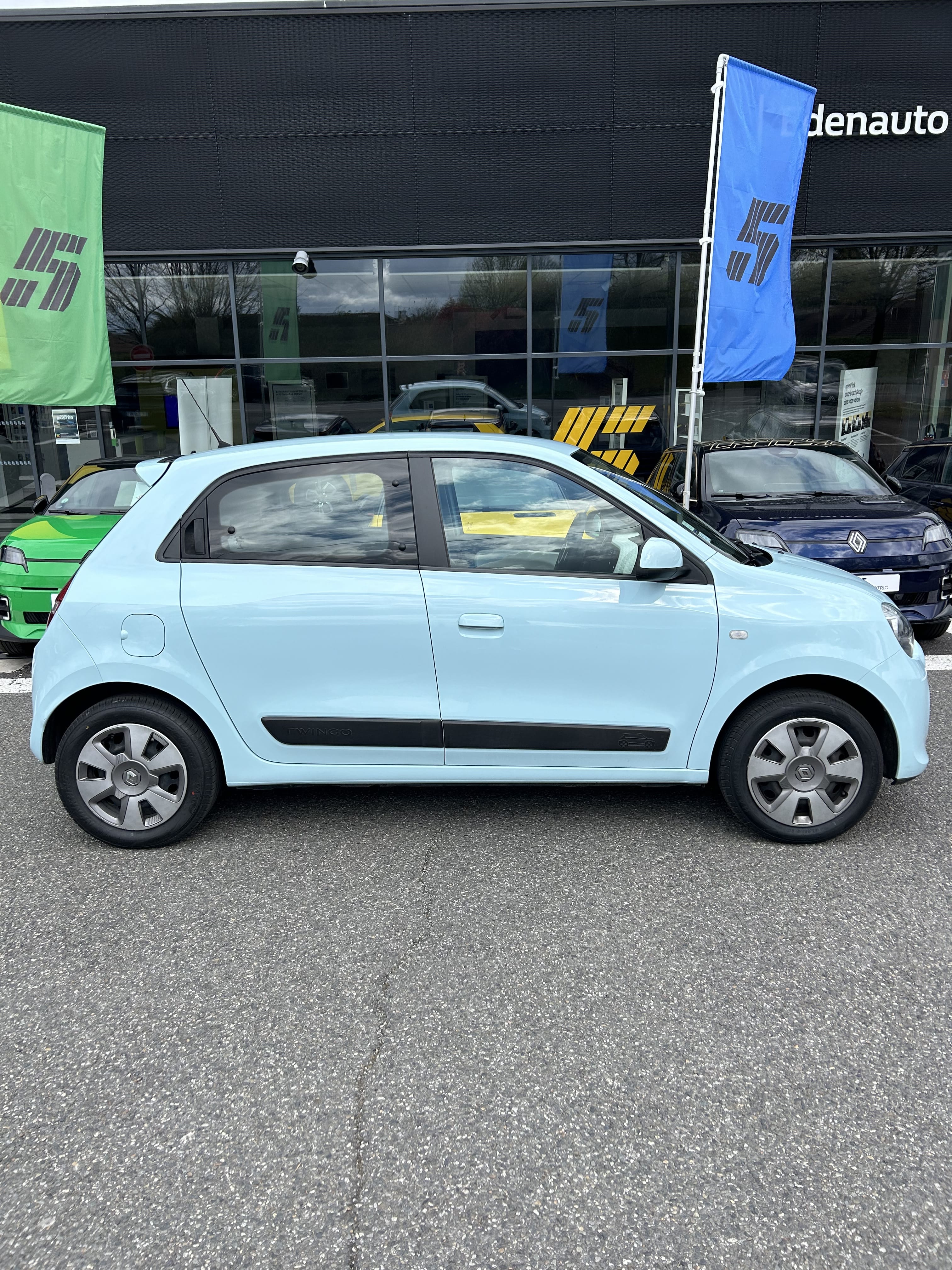 Renault Twingo III avec Climatisation