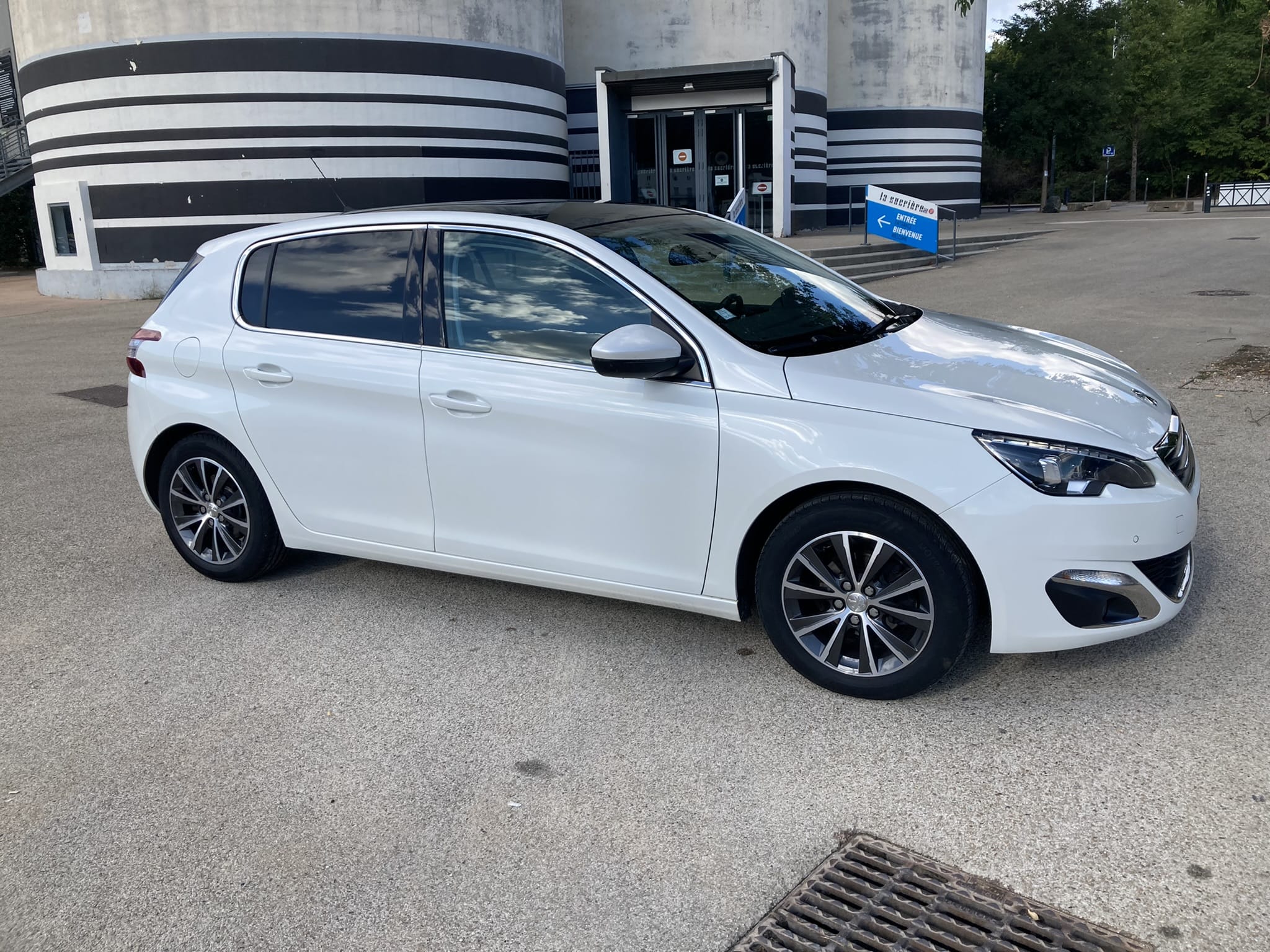 Peugeot 308 avec Climatisation