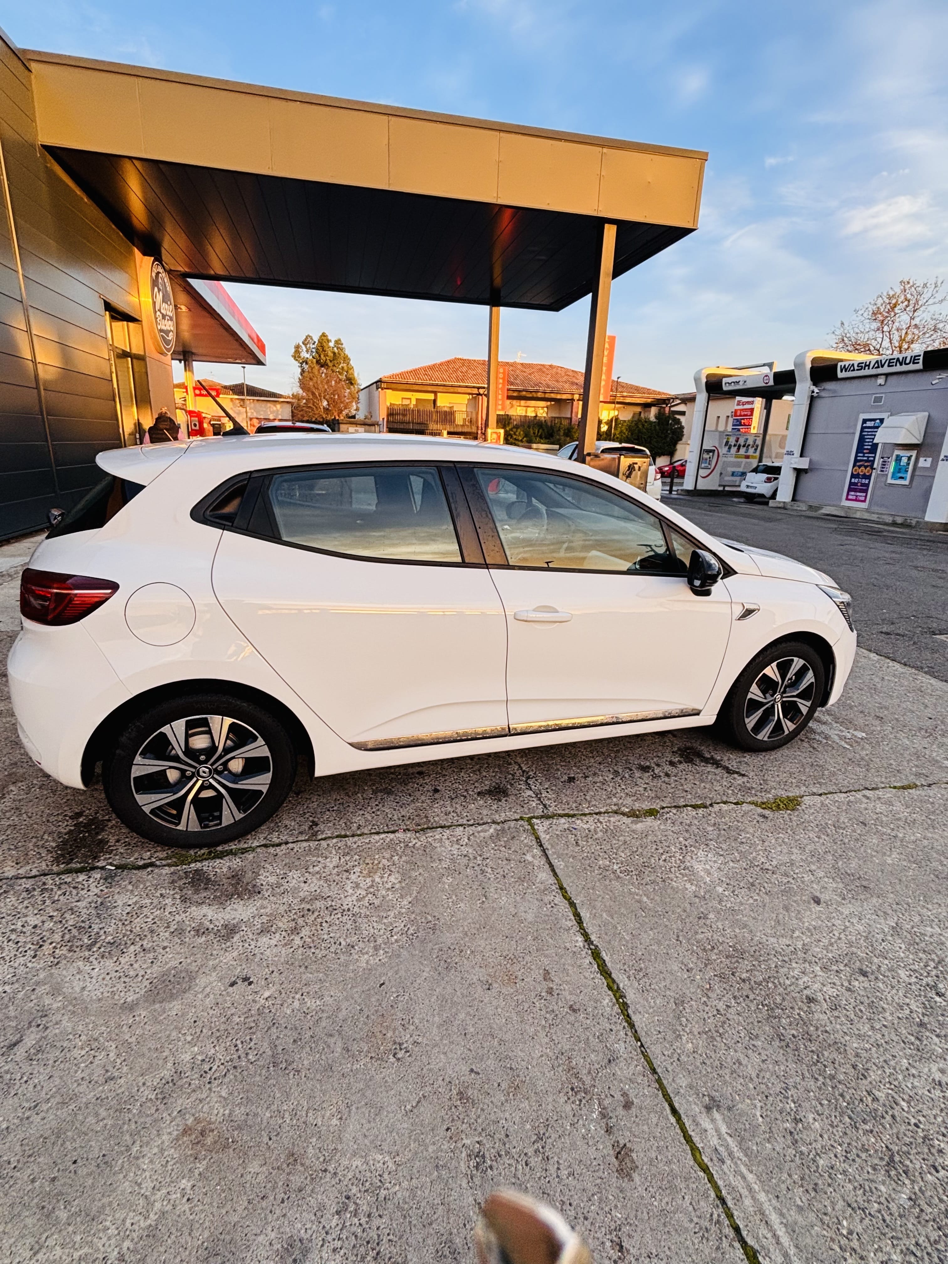 Renault Clio Boîte auto , hybride mit Klimaanlage
