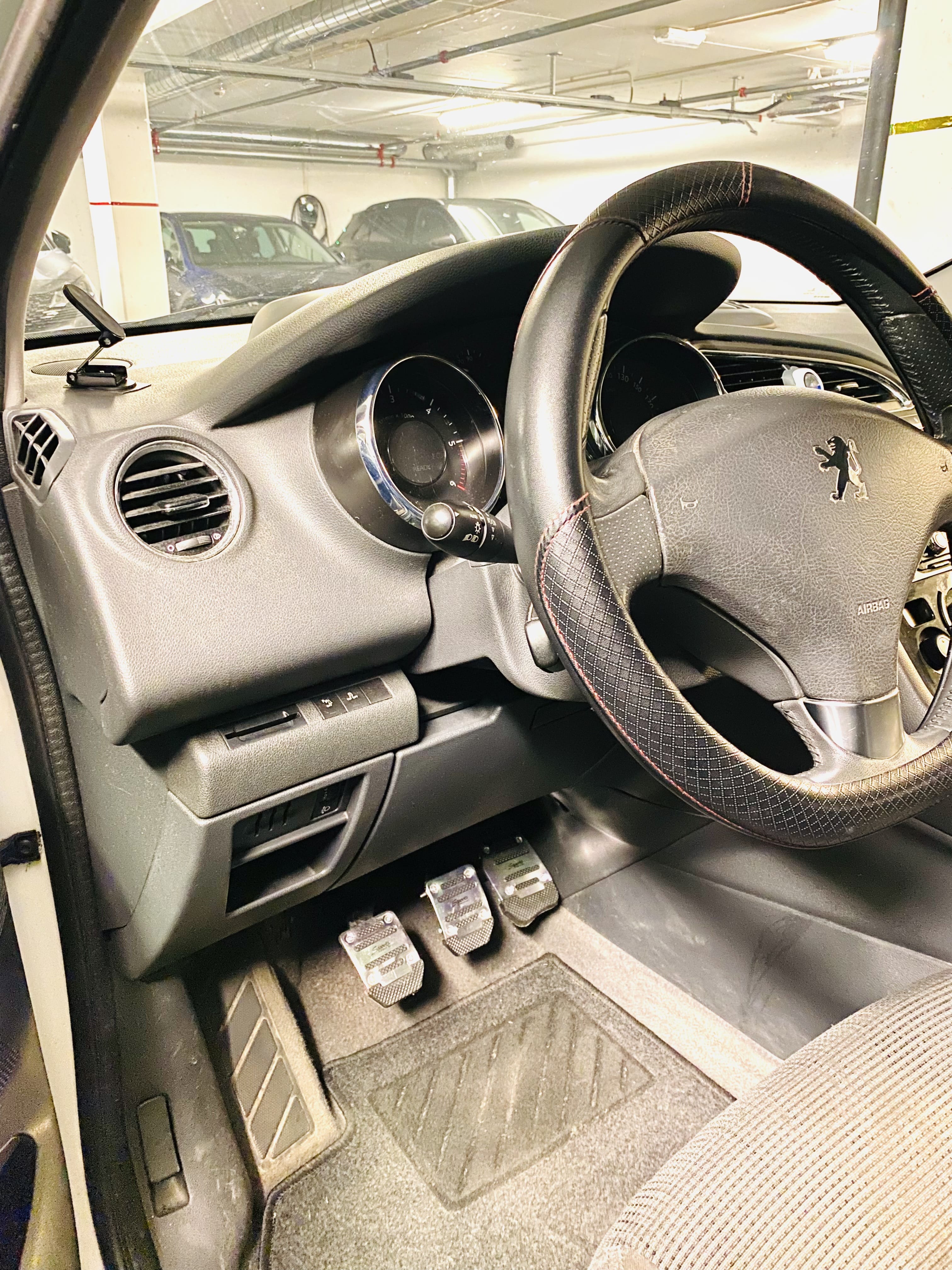 Peugeot 5008 med Bluetooth audio