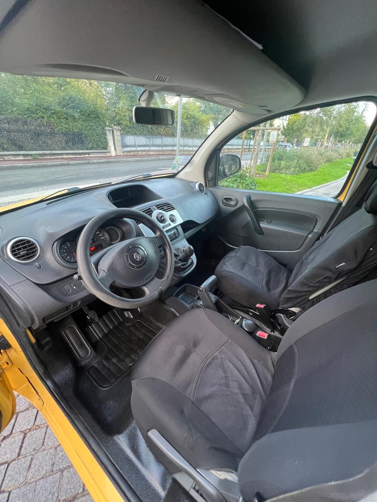 Renault Kangoo Express avec Coffre de toit