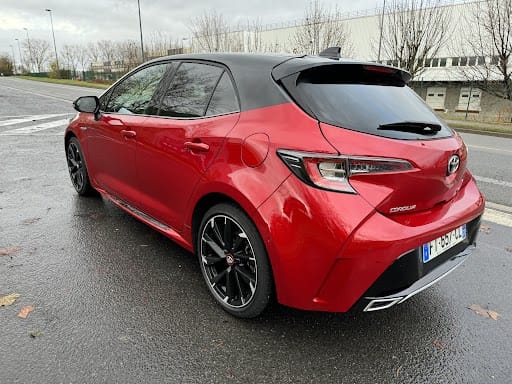 Toyota Corolla Hybride avec Entrée audio / iPod