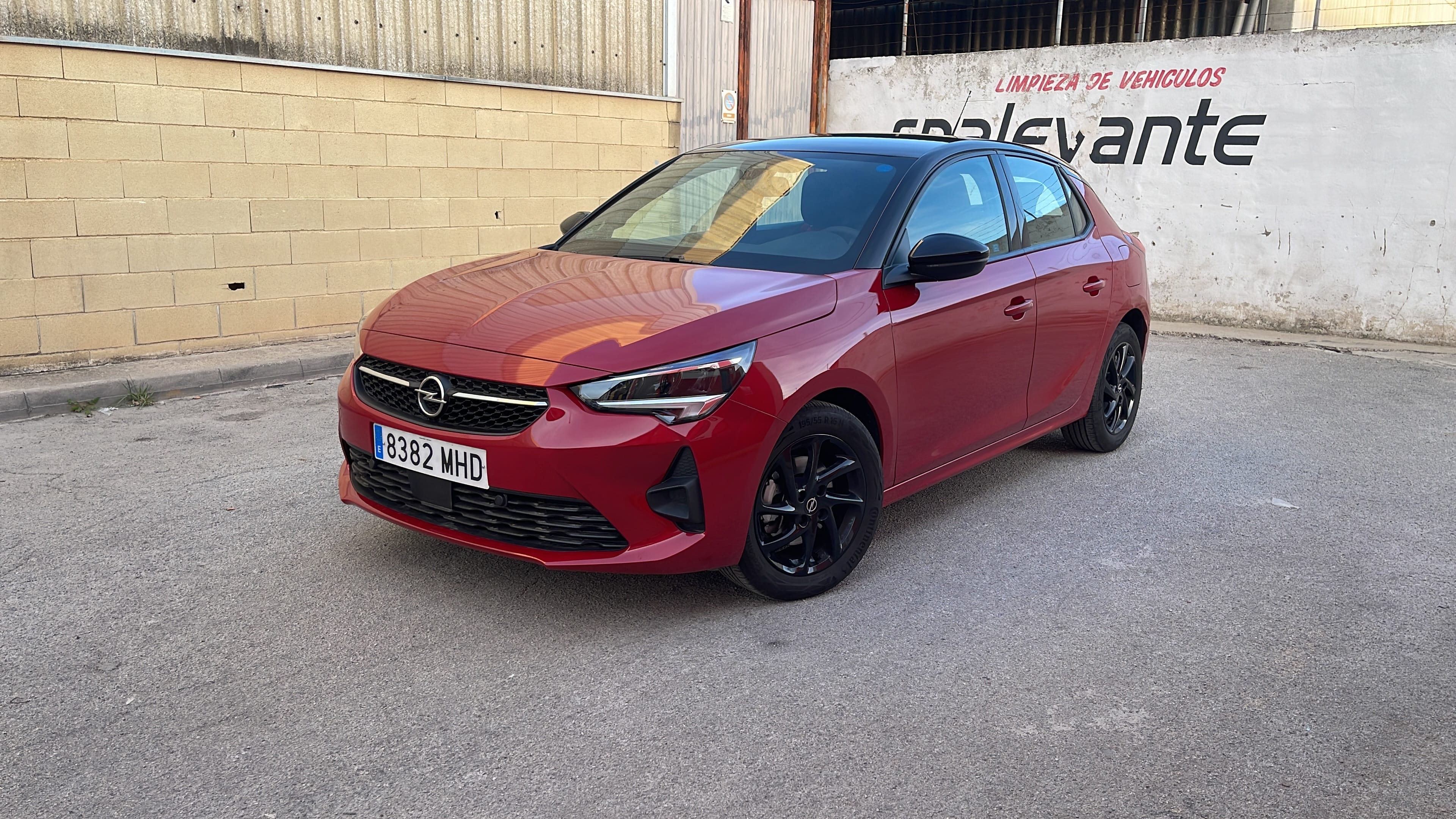 Opel Corsa, 2023, Gasolina 95