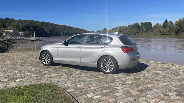 BMW Série 1 Confort, éco et performance 24/7 à Bordeaux, centre-ville ! avec Audio Bluetooth
