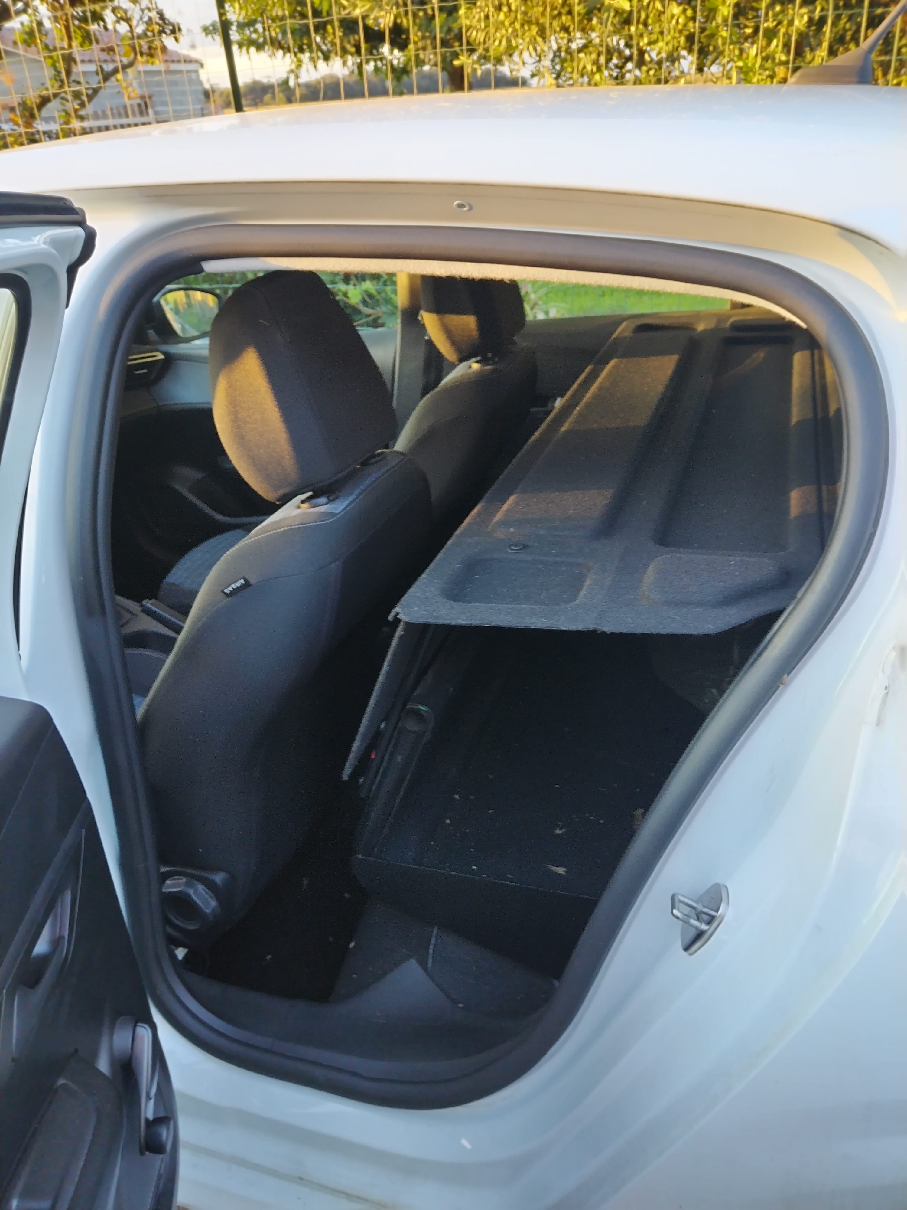 Peugeot 208 avec Régulateur de vitesse