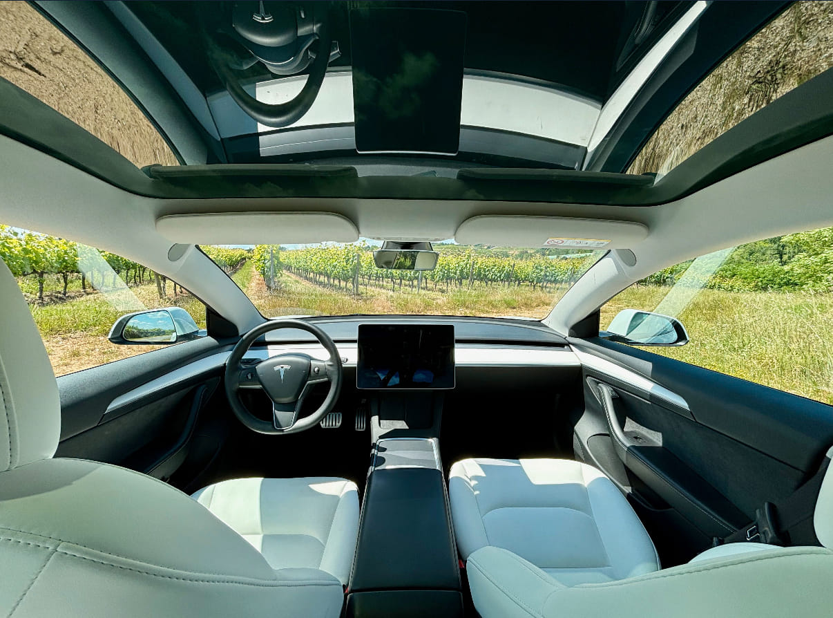 Tesla Model 3 Performance avec GPS